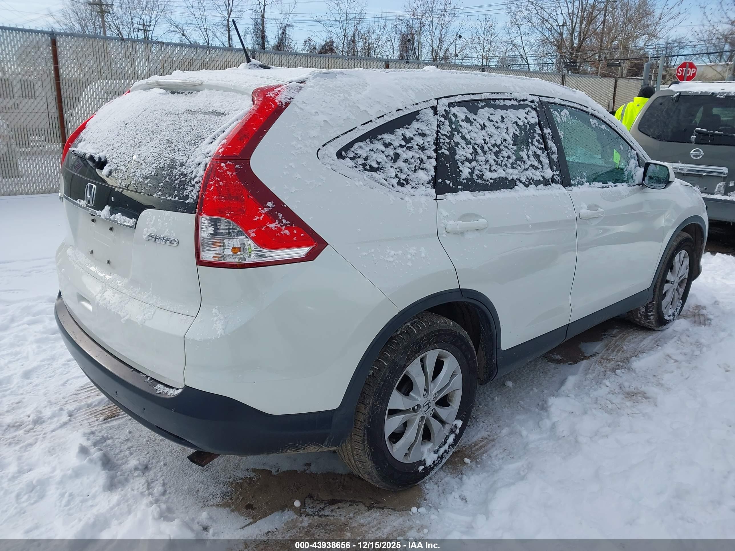 HONDA CR-V image 4