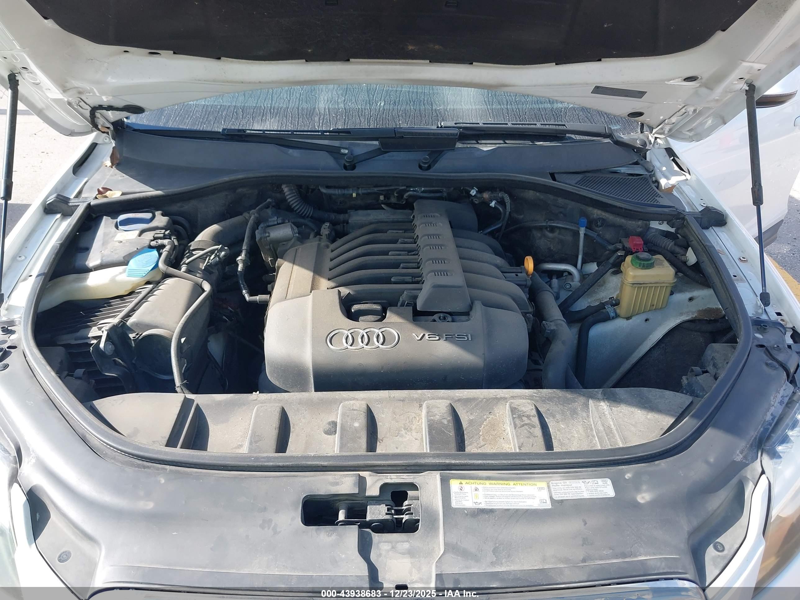 AUDI Q7 image 10