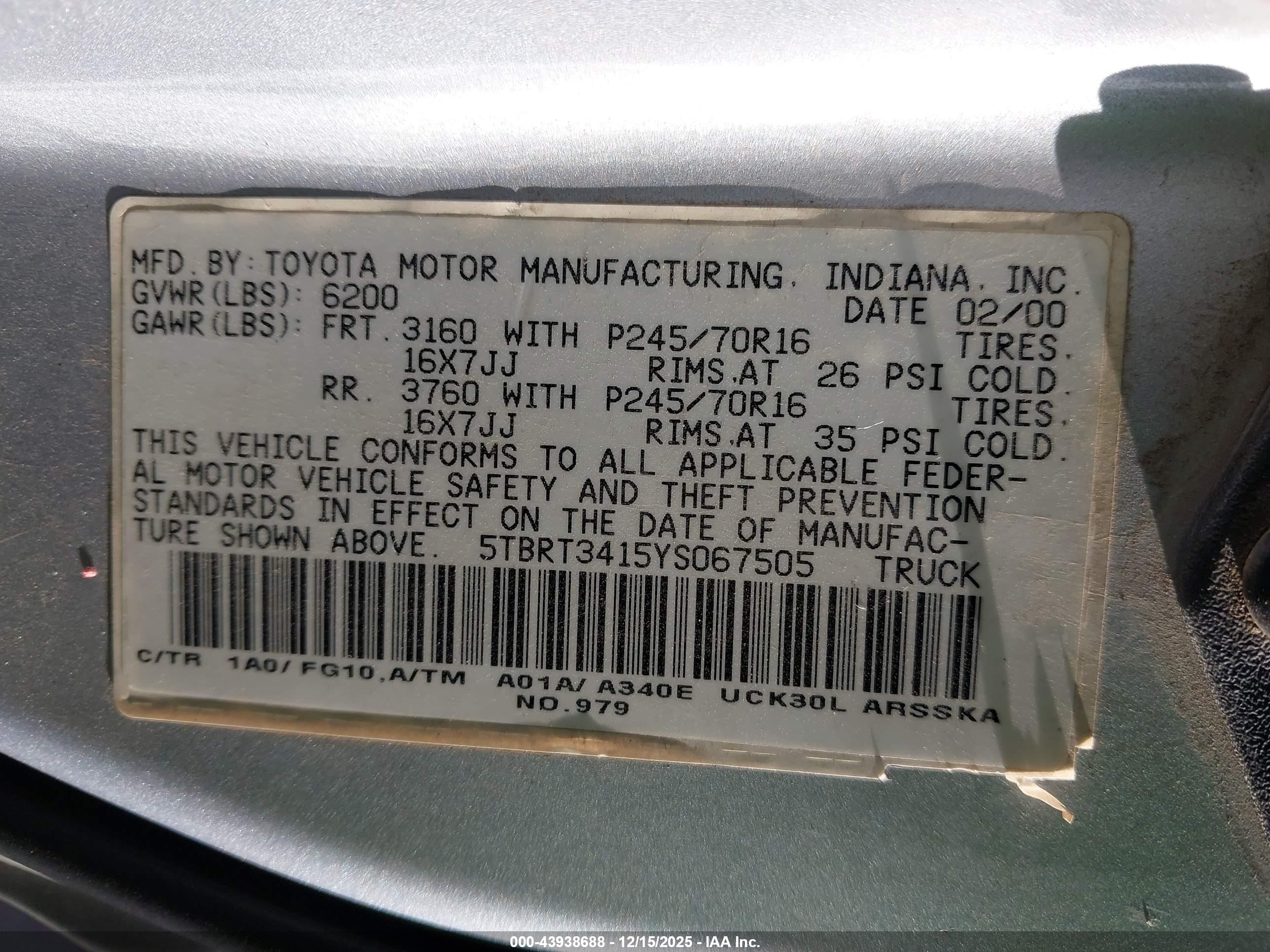 TOYOTA TUNDRA image 9