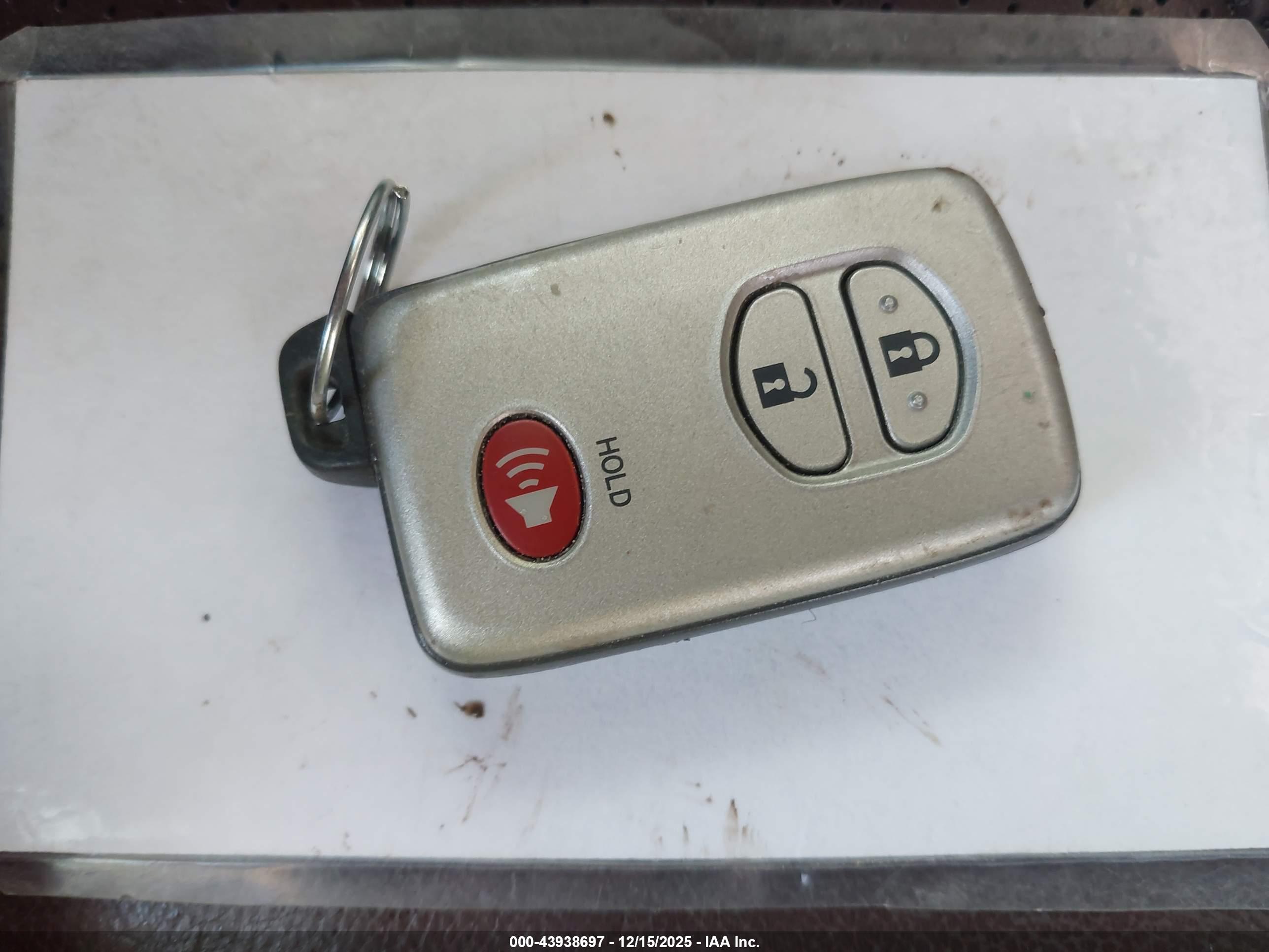 TOYOTA 4RUNNER image 11