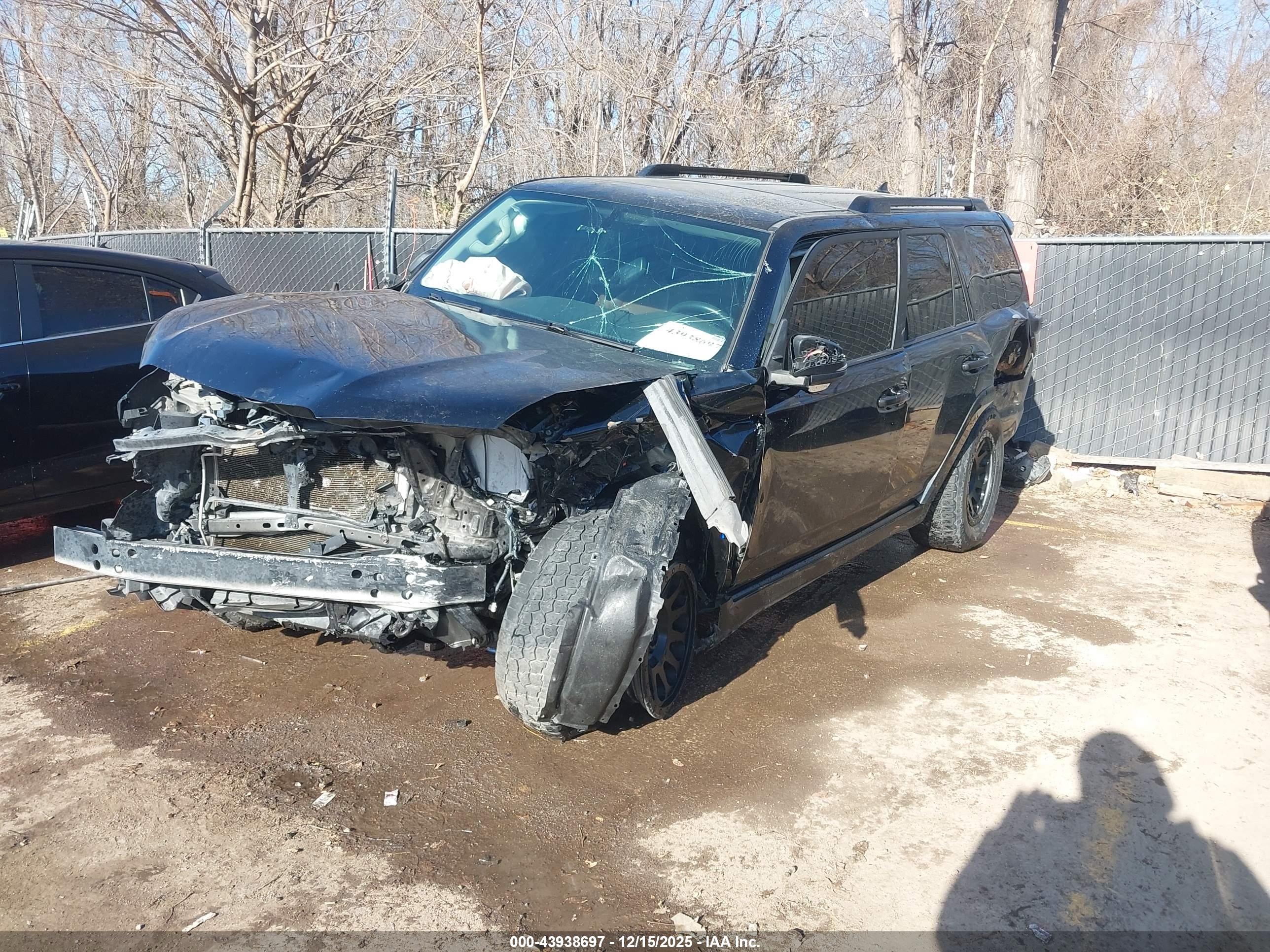 TOYOTA 4RUNNER image 2