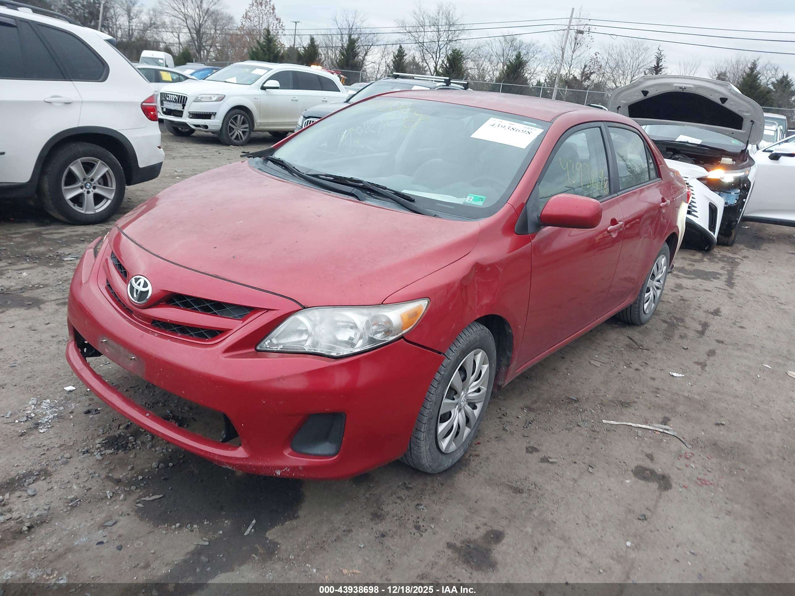 TOYOTA COROLLA image 2
