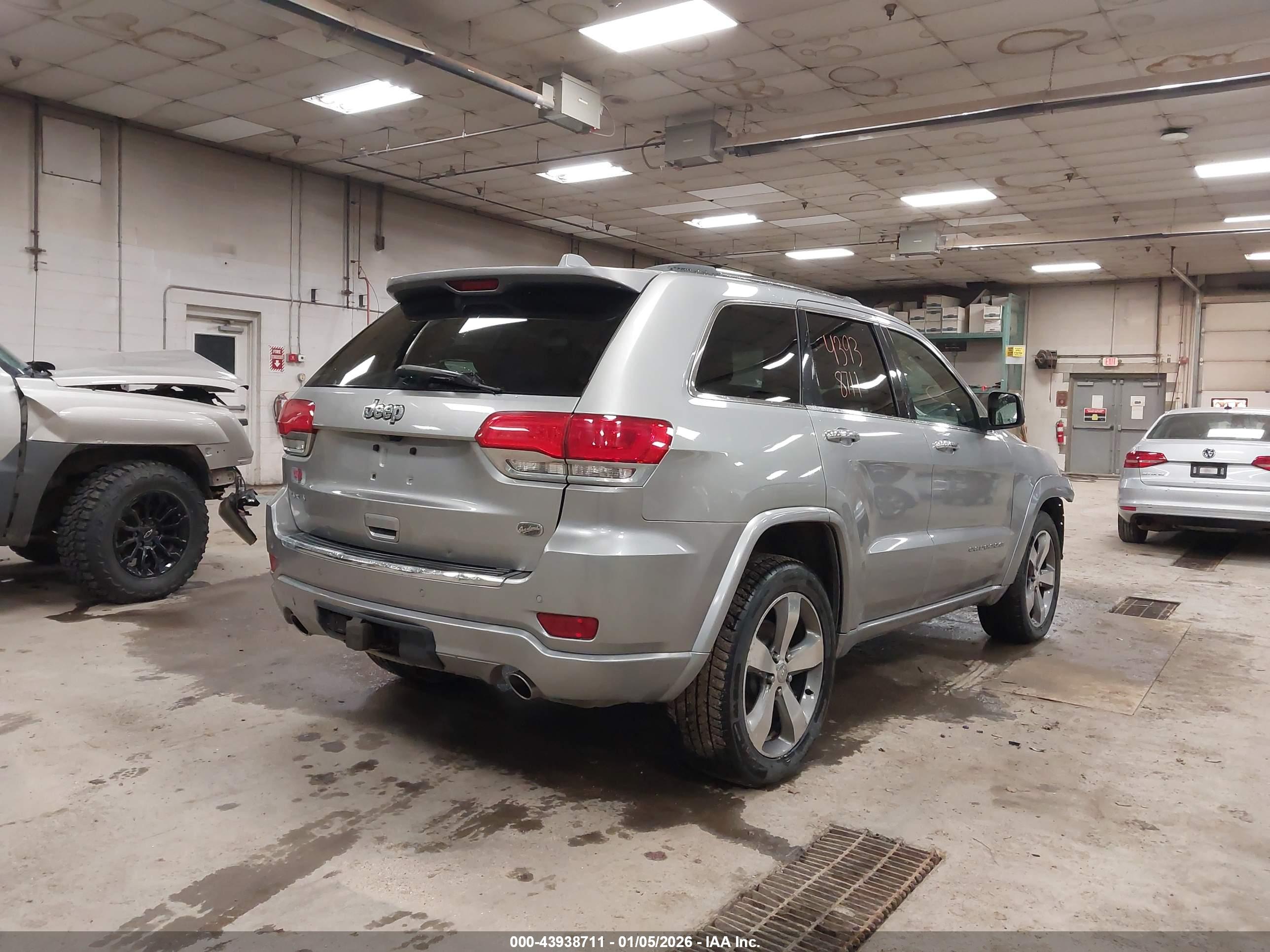 JEEP GRAND image 4