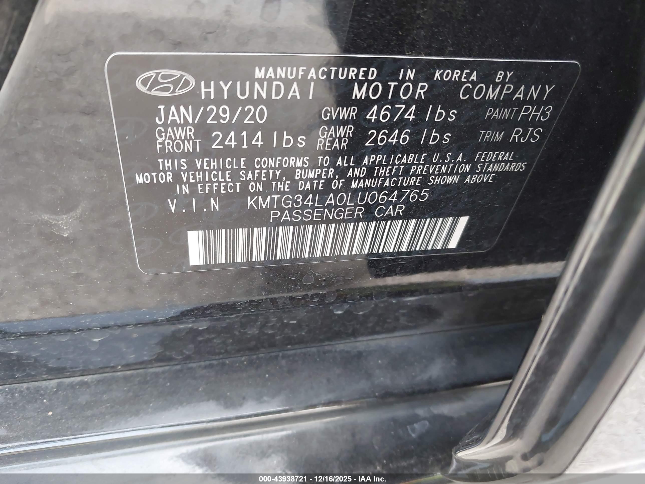 GENESIS G70 image 9