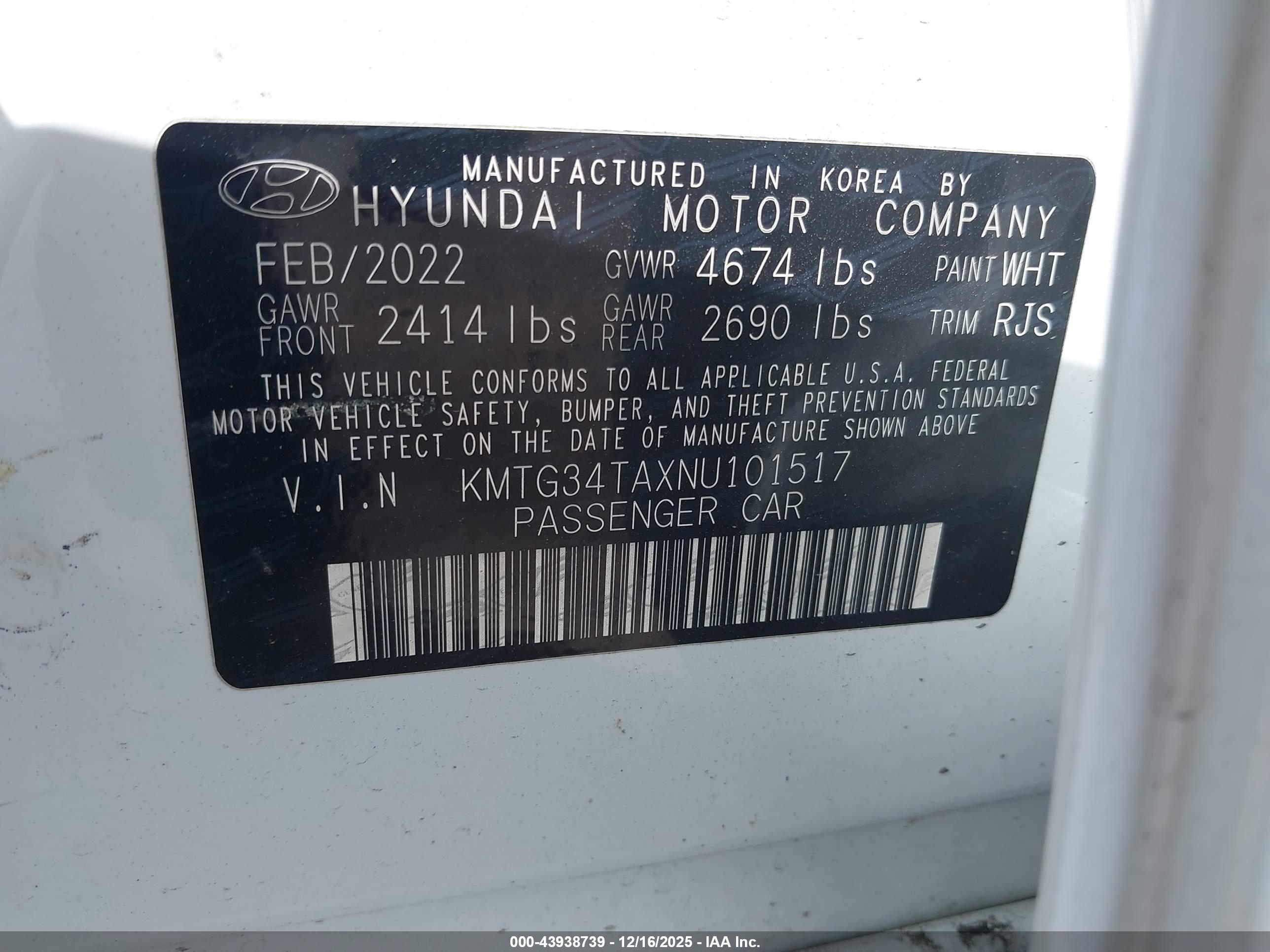 GENESIS G70 image 9