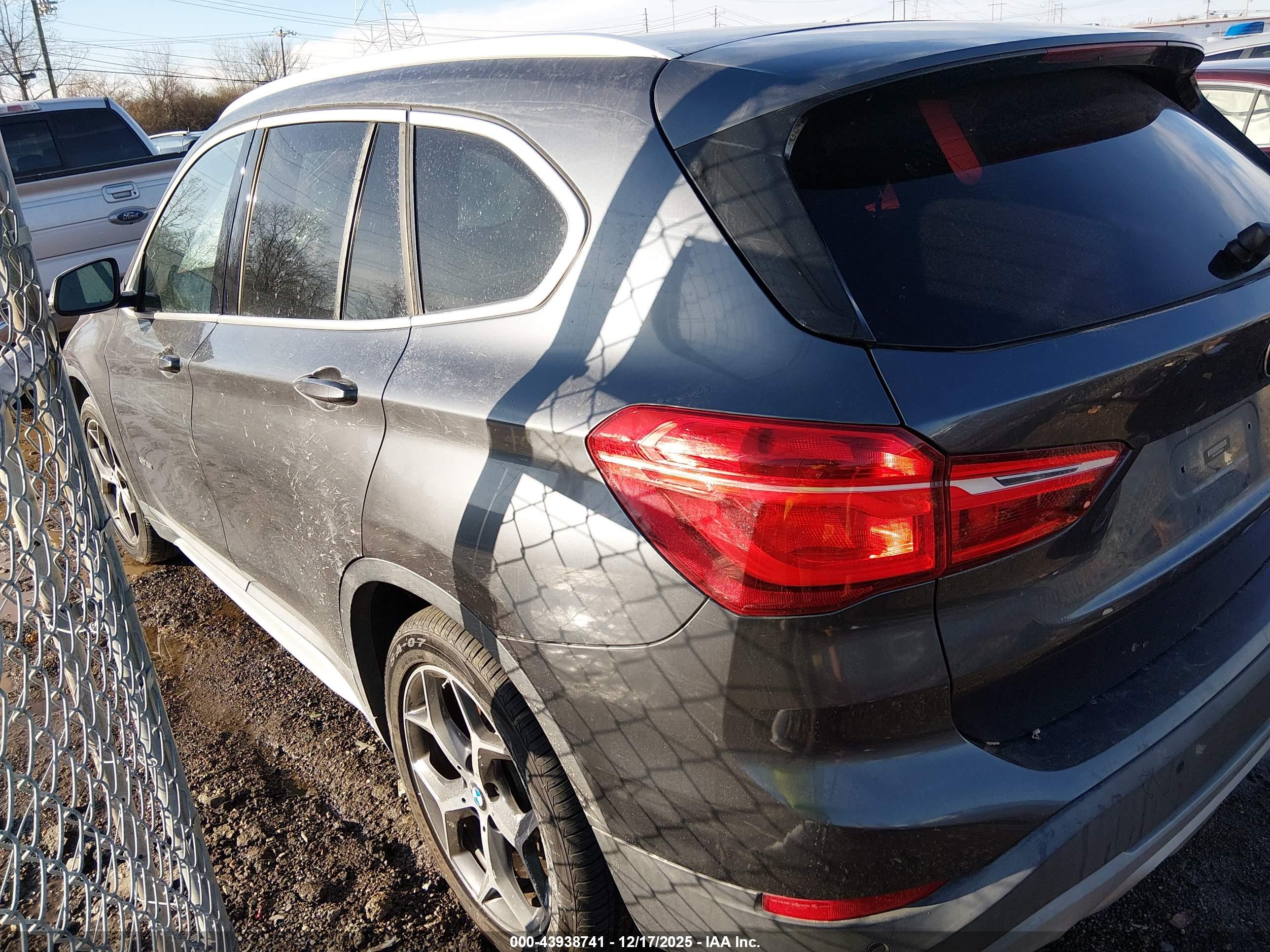 BMW X1 image 3
