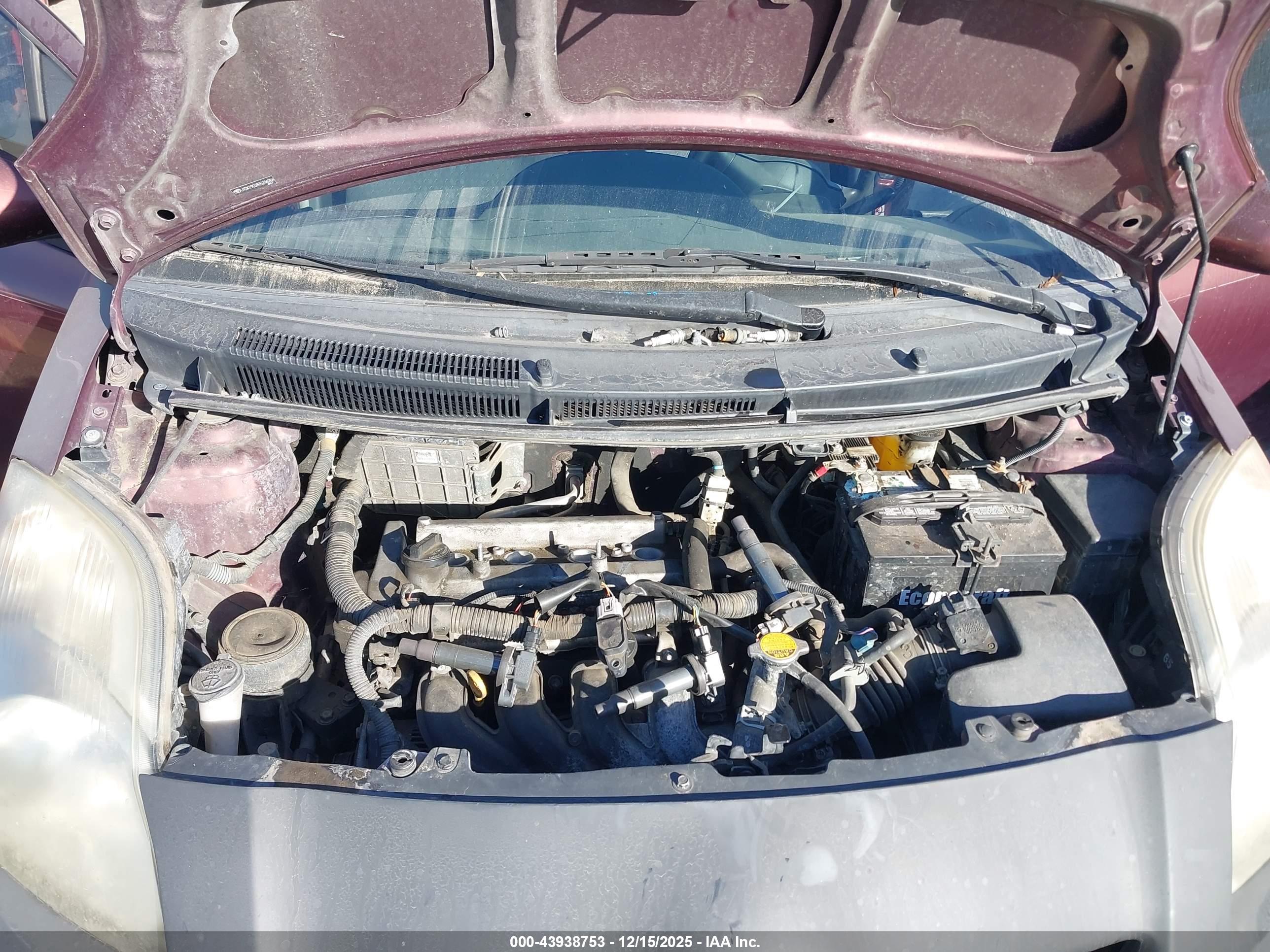 TOYOTA YARIS image 10