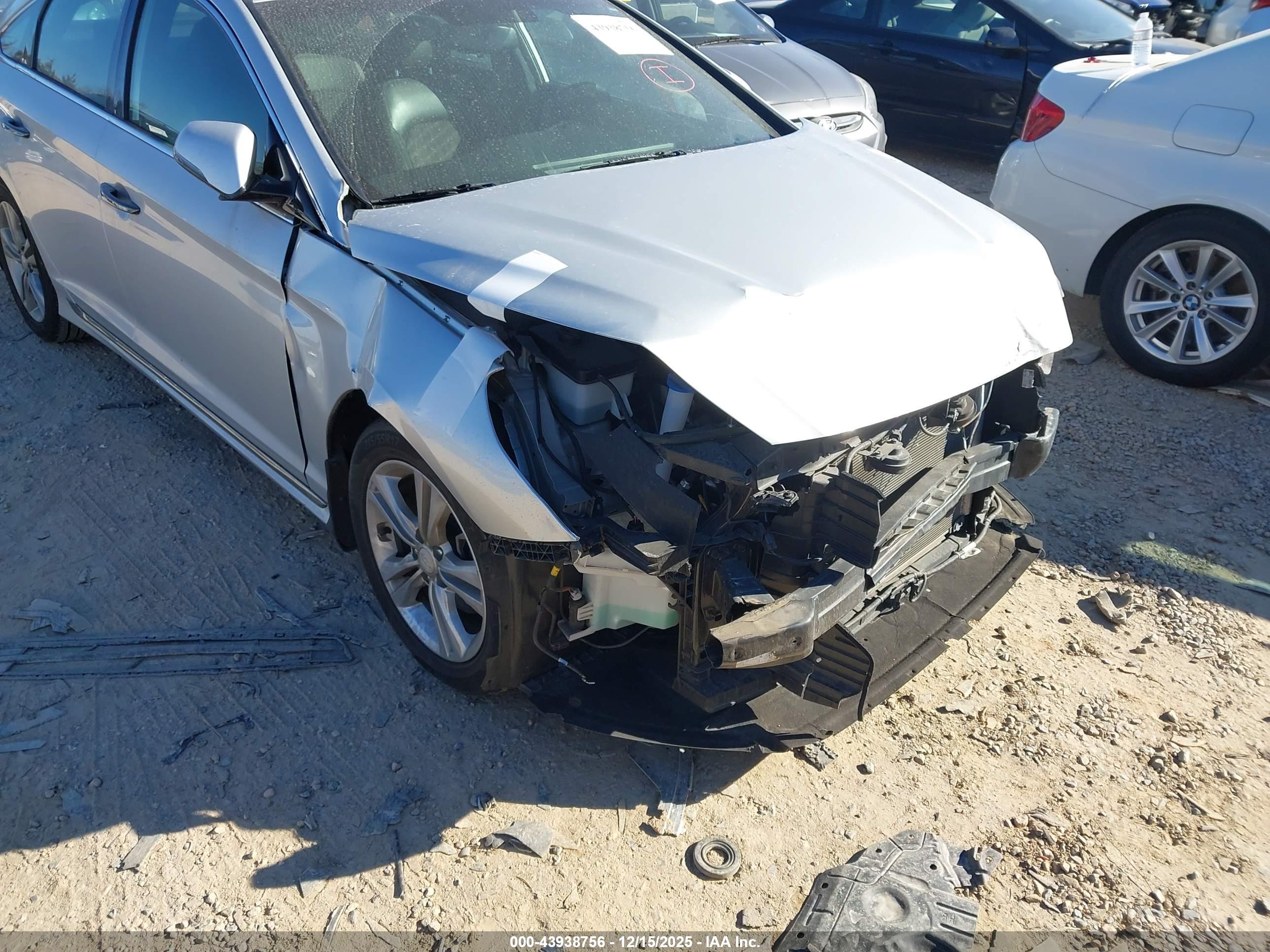 HYUNDAI SONATA image 6