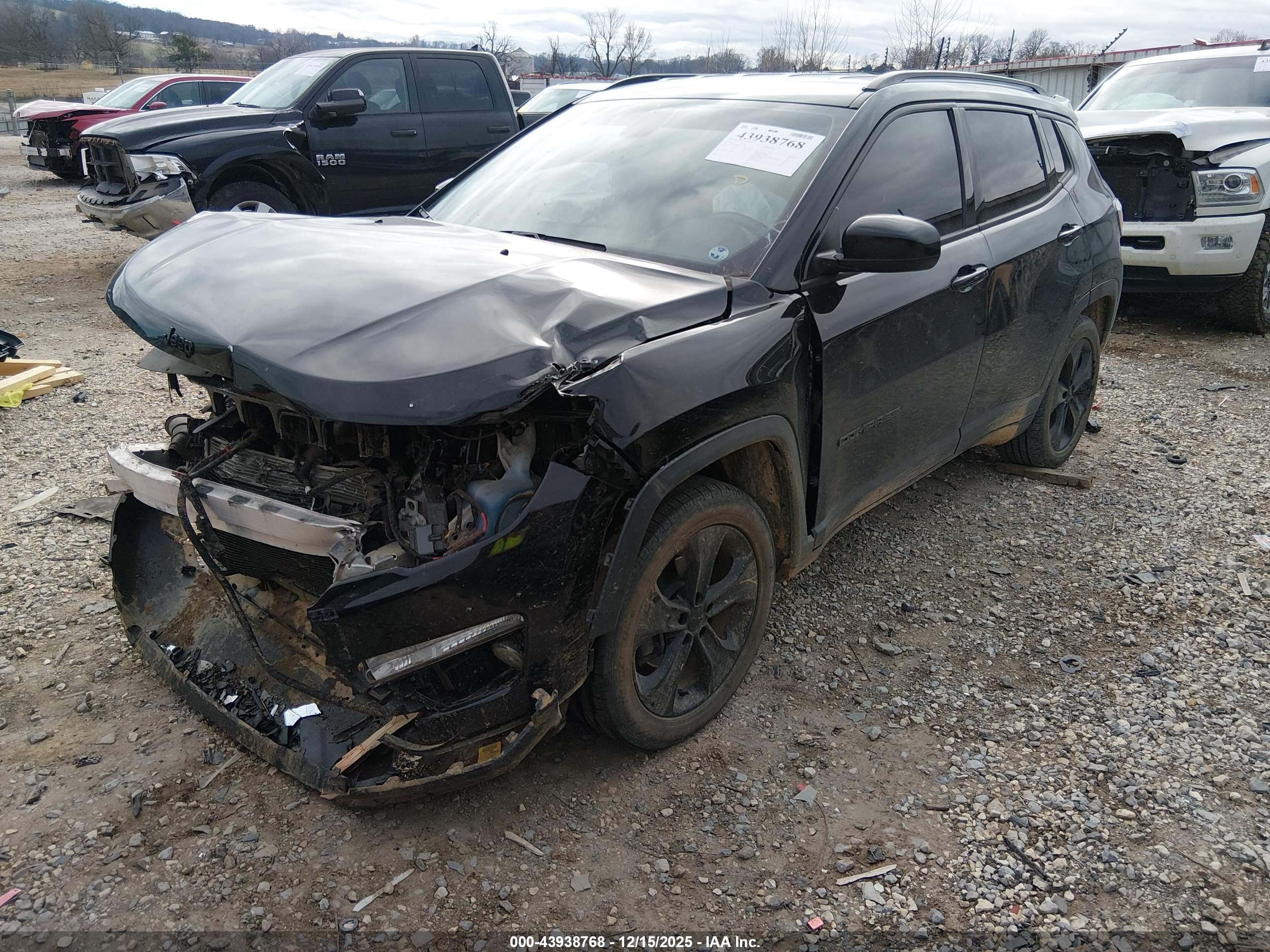 JEEP COMPASS image 2