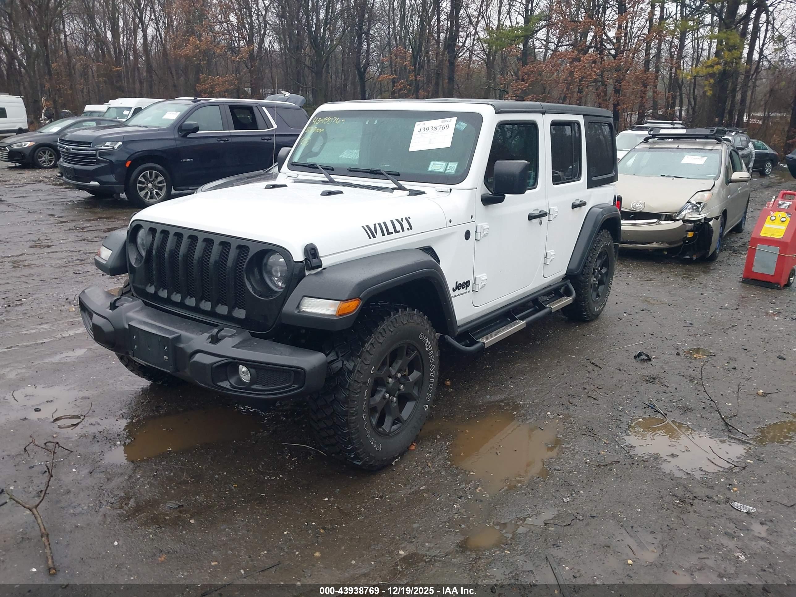 JEEP WRANGLER image 2