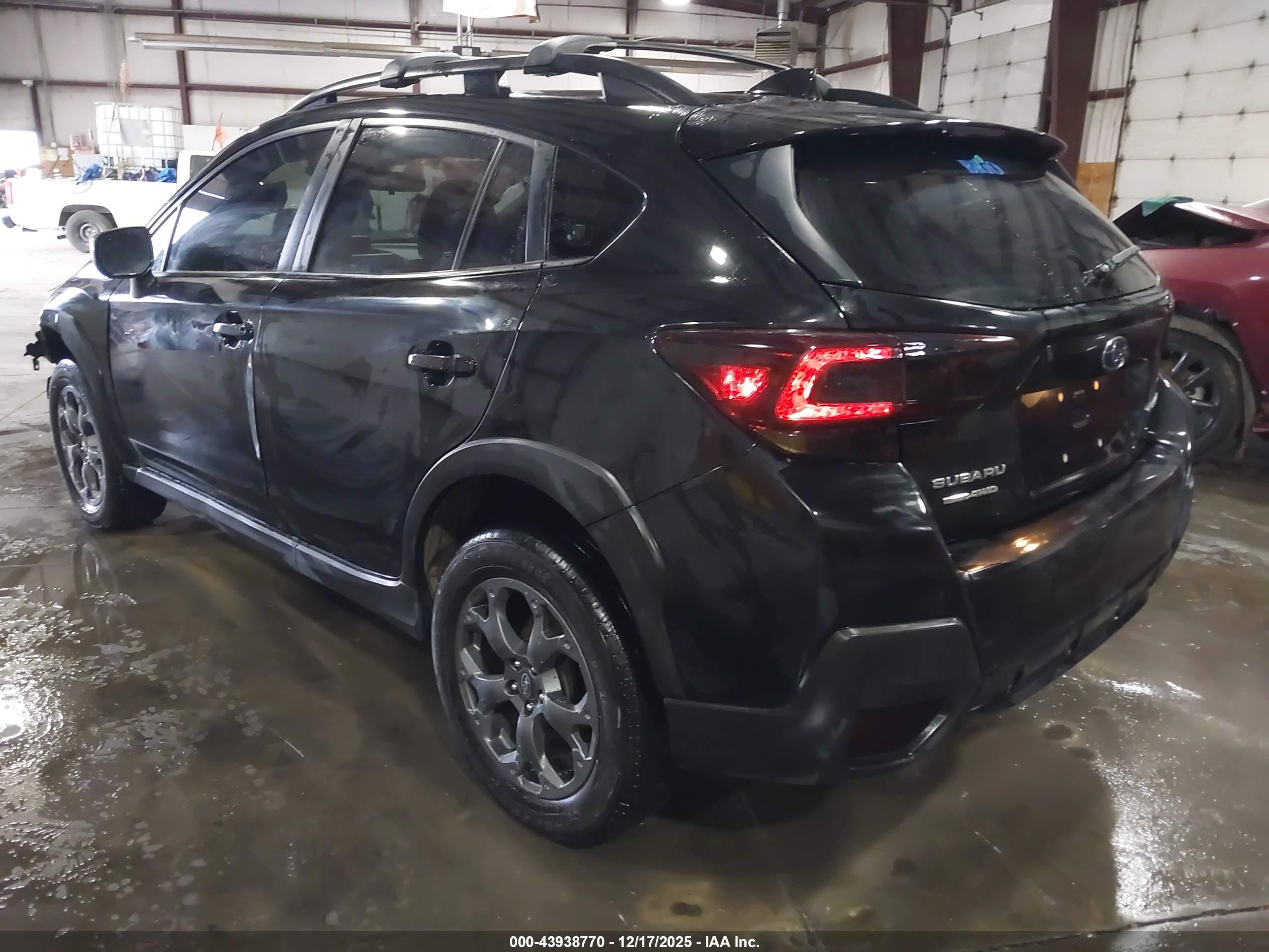 SUBARU CROSSTREK image 3