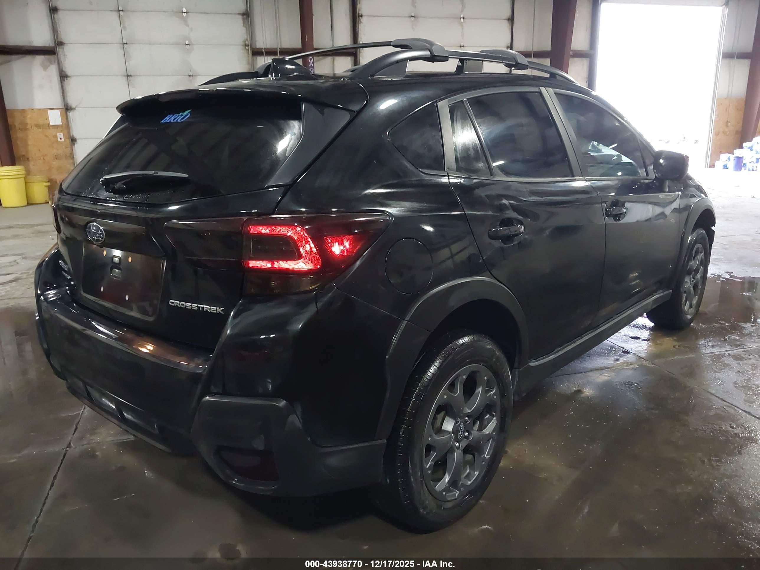 SUBARU CROSSTREK image 4
