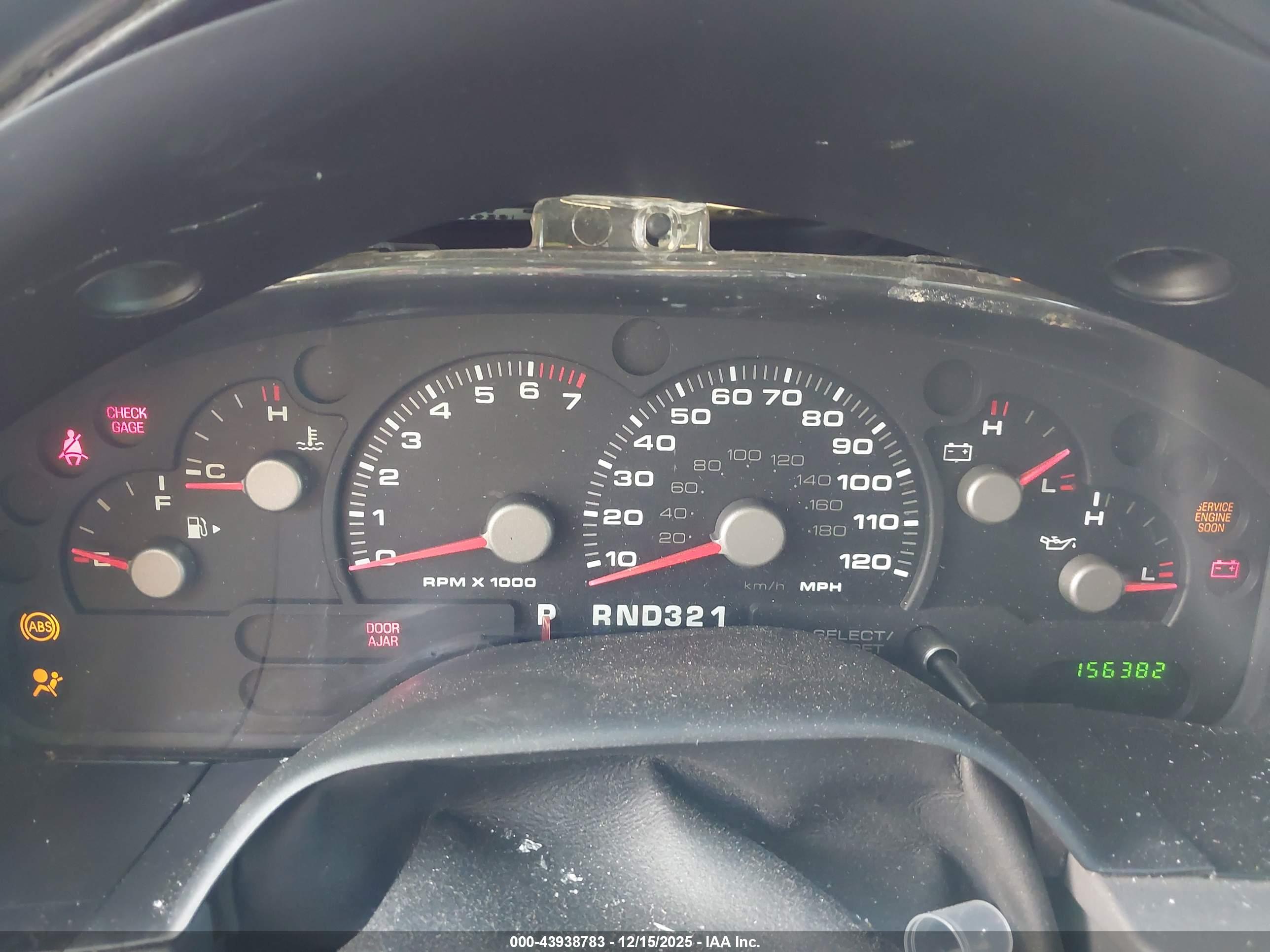 FORD EXPLORER image 7