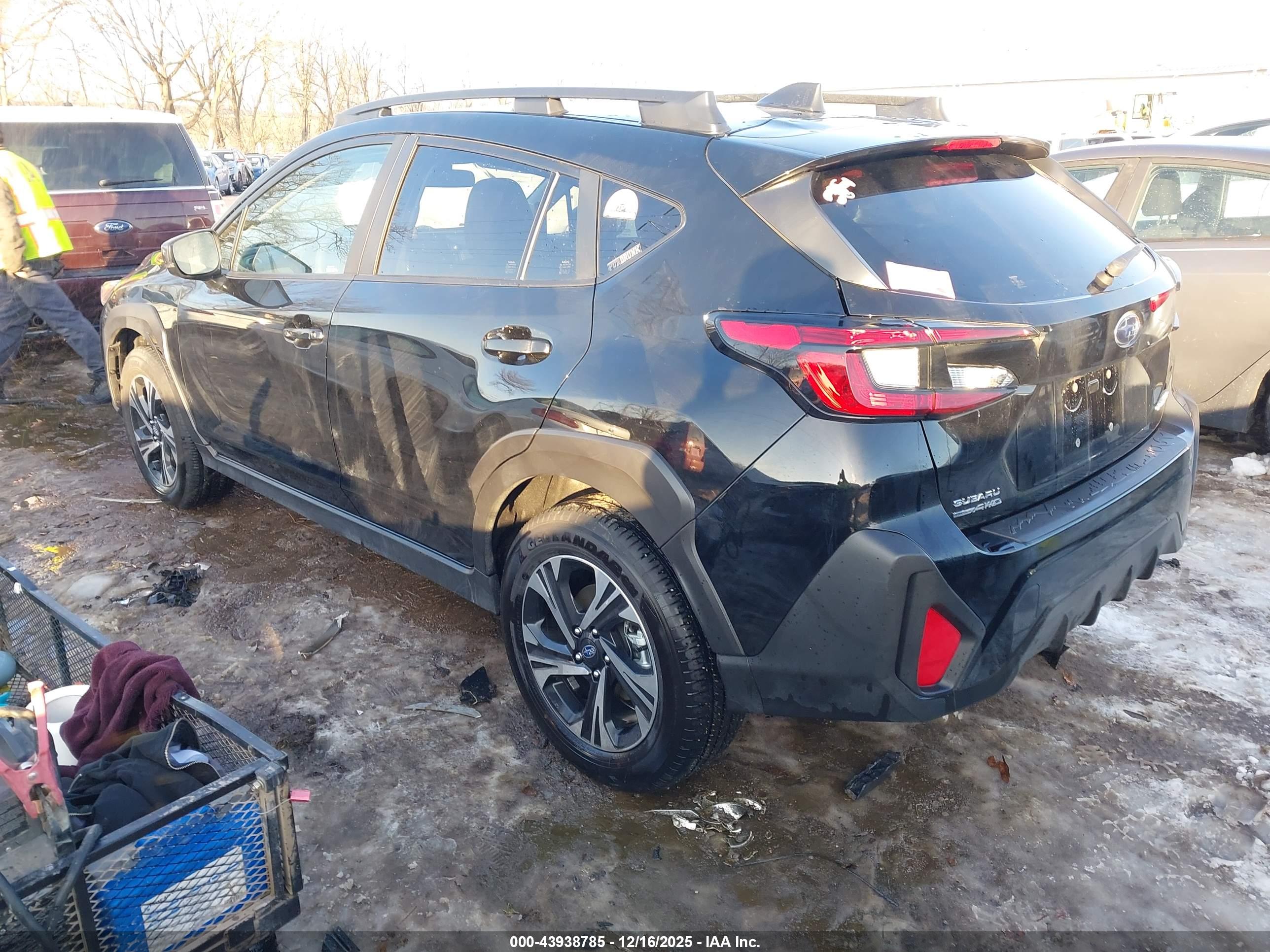 SUBARU CROSSTREK image 3