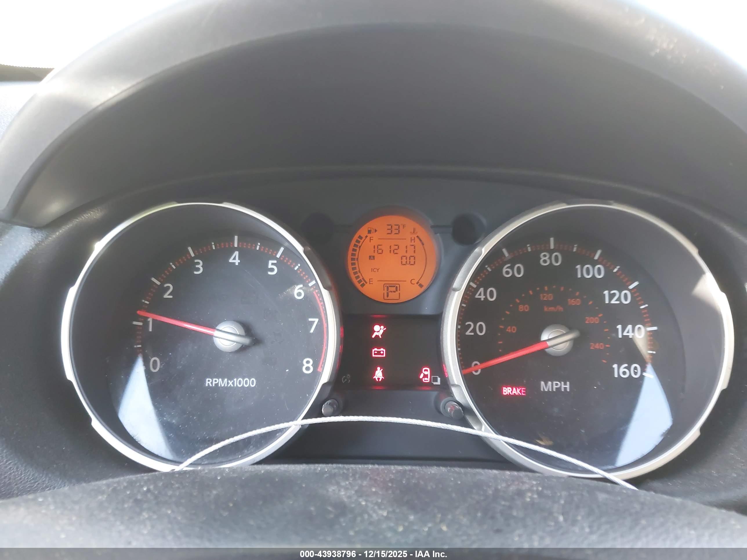 NISSAN ROGUE image 7