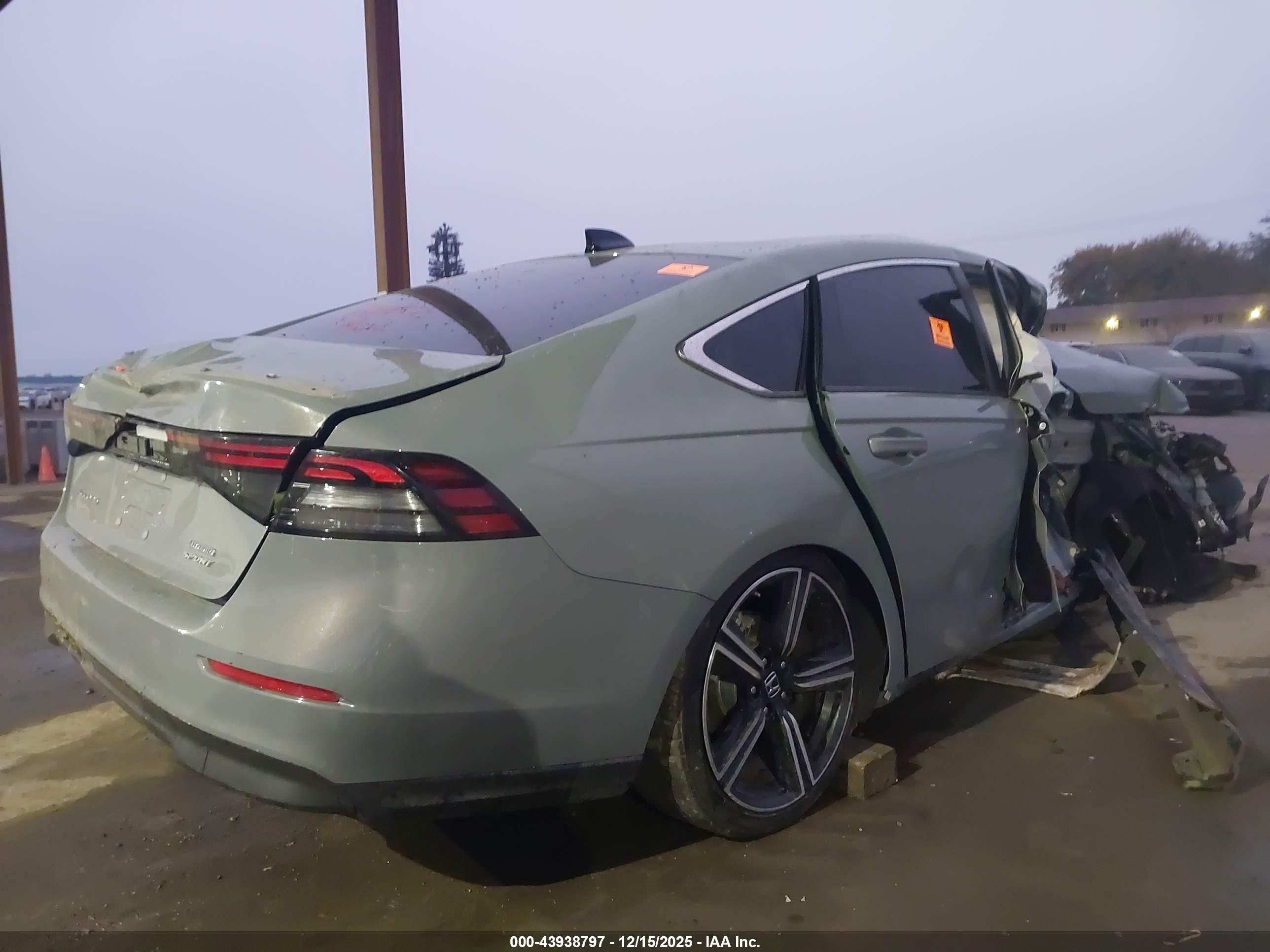 HONDA ACCORD image 4
