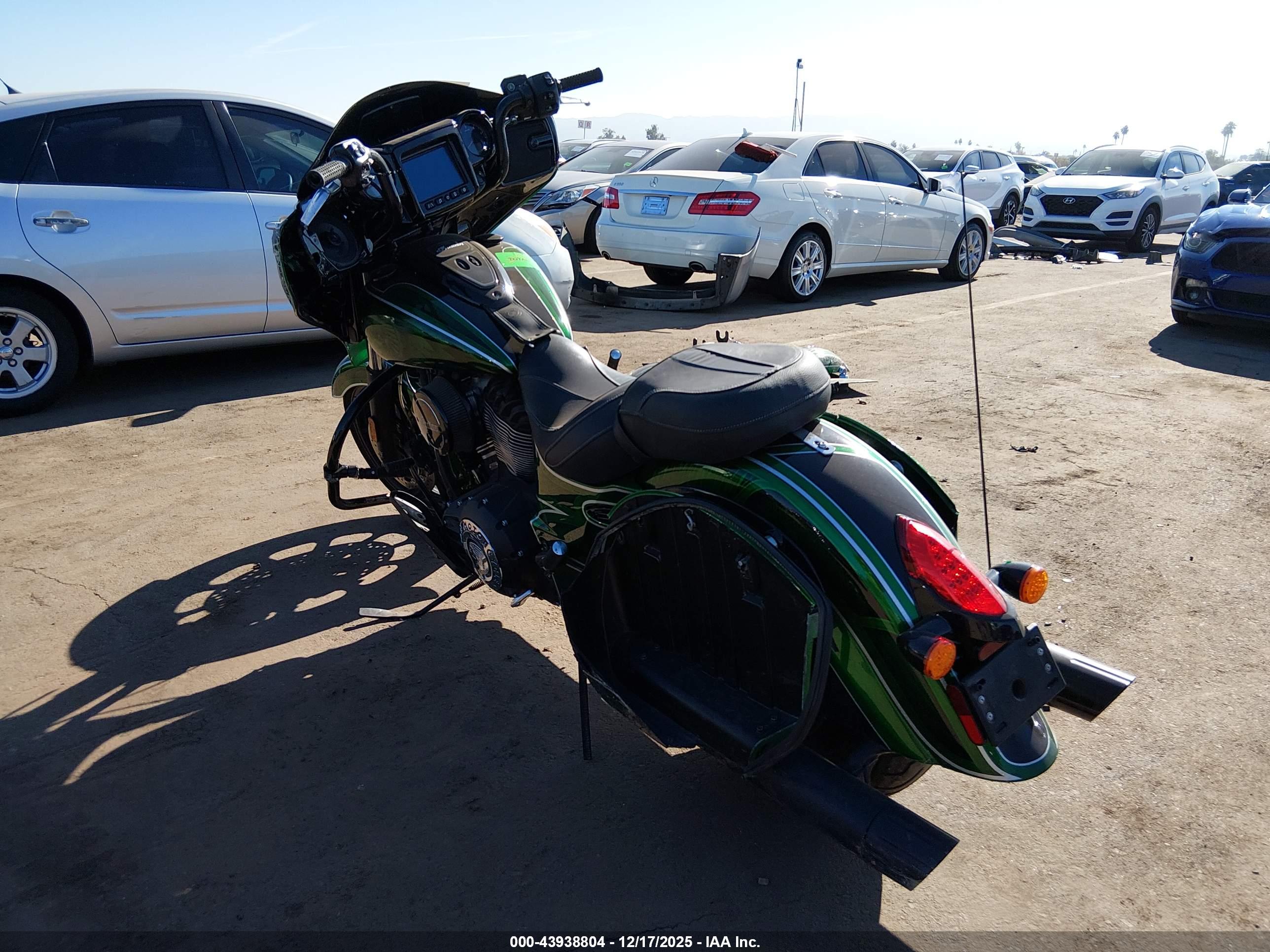 INDIAN MOTORCYCLE image 3