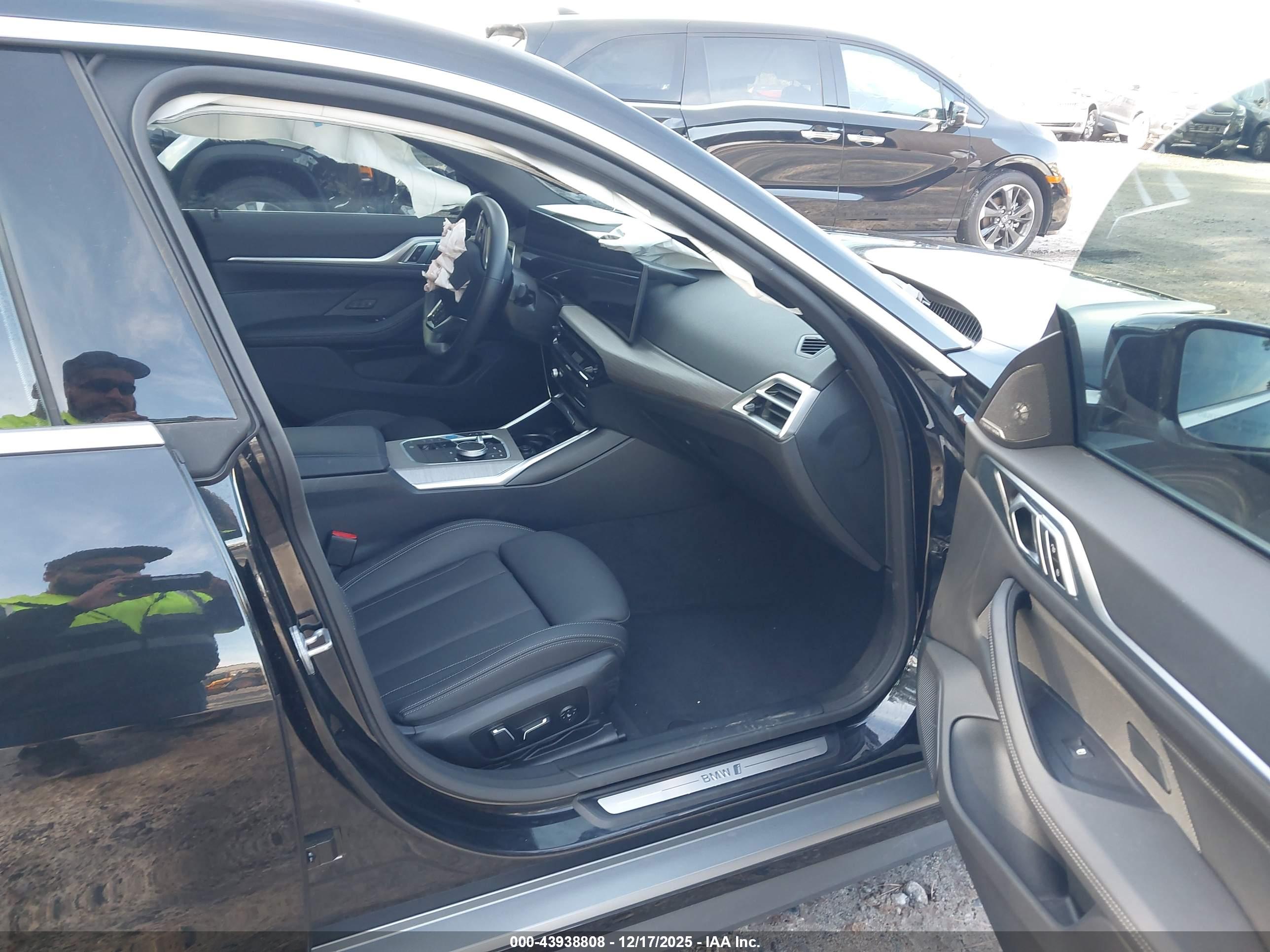 BMW I4 image 5