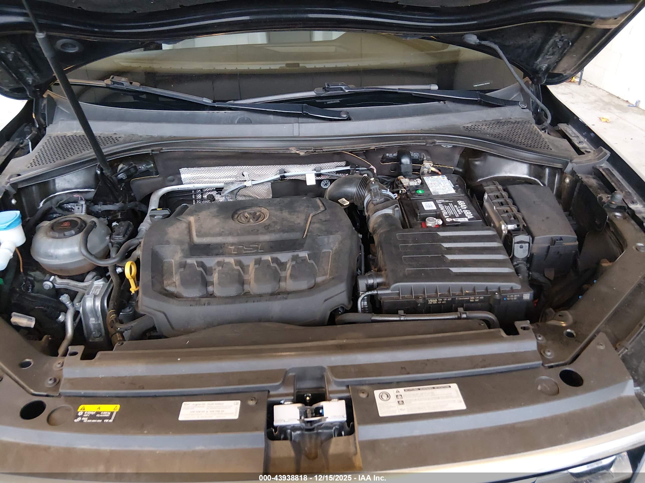 VOLKSWAGEN TIGUAN image 10