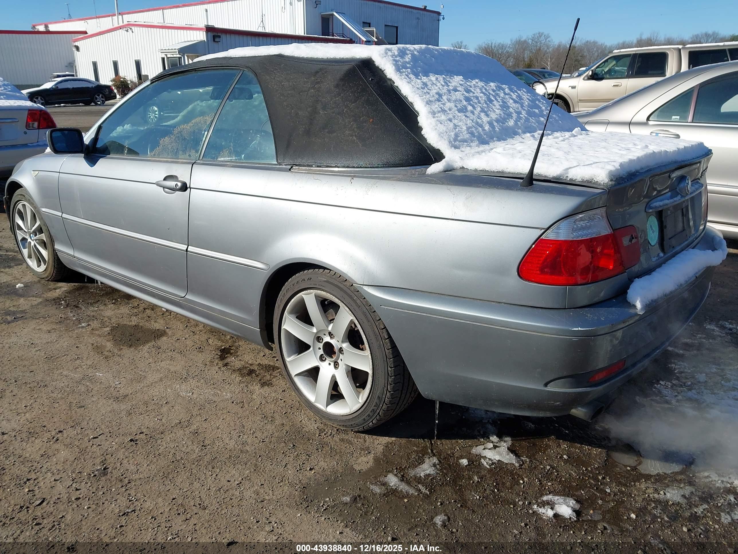 BMW 330CI image 3
