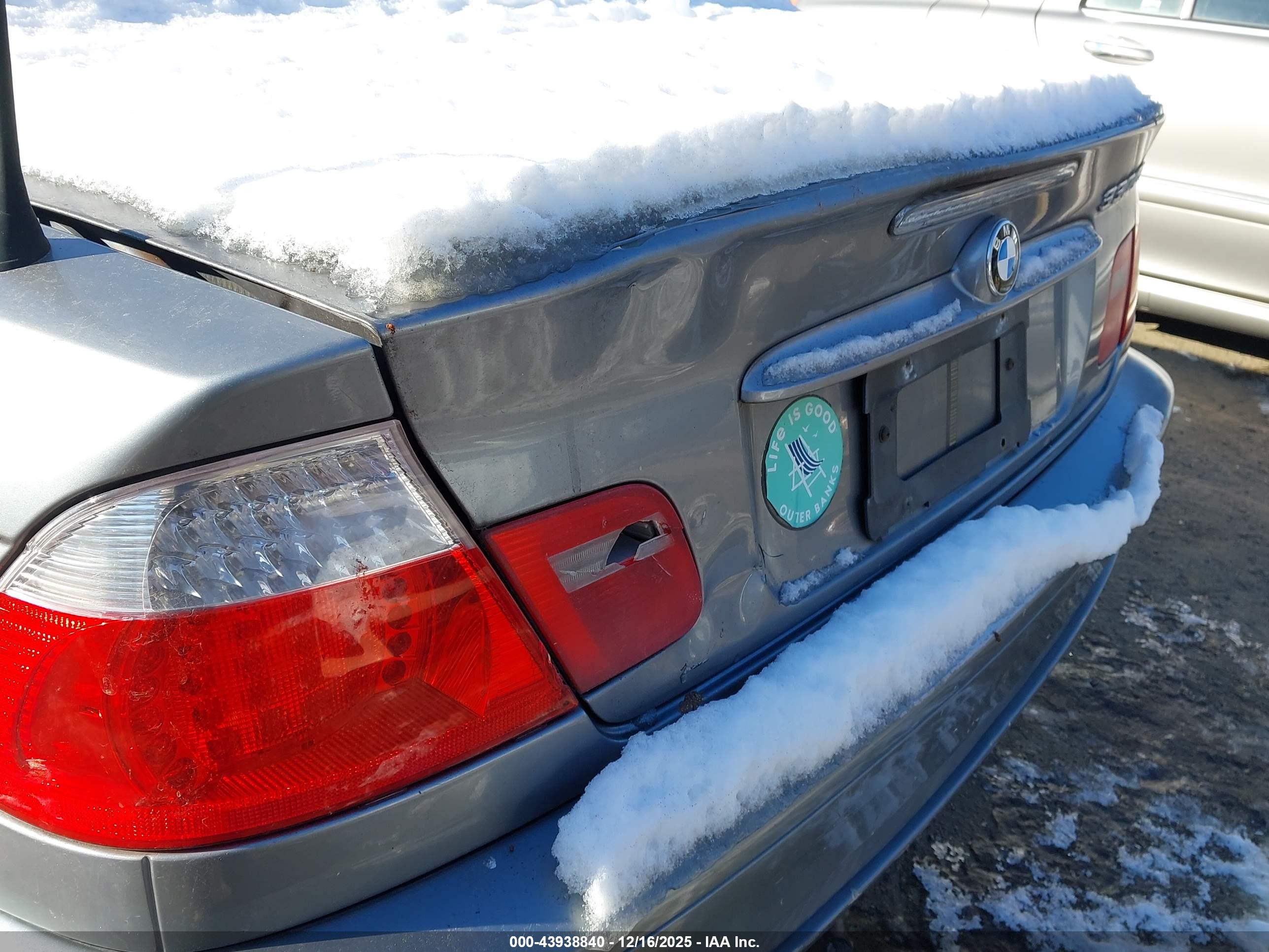 BMW 330CI image 6