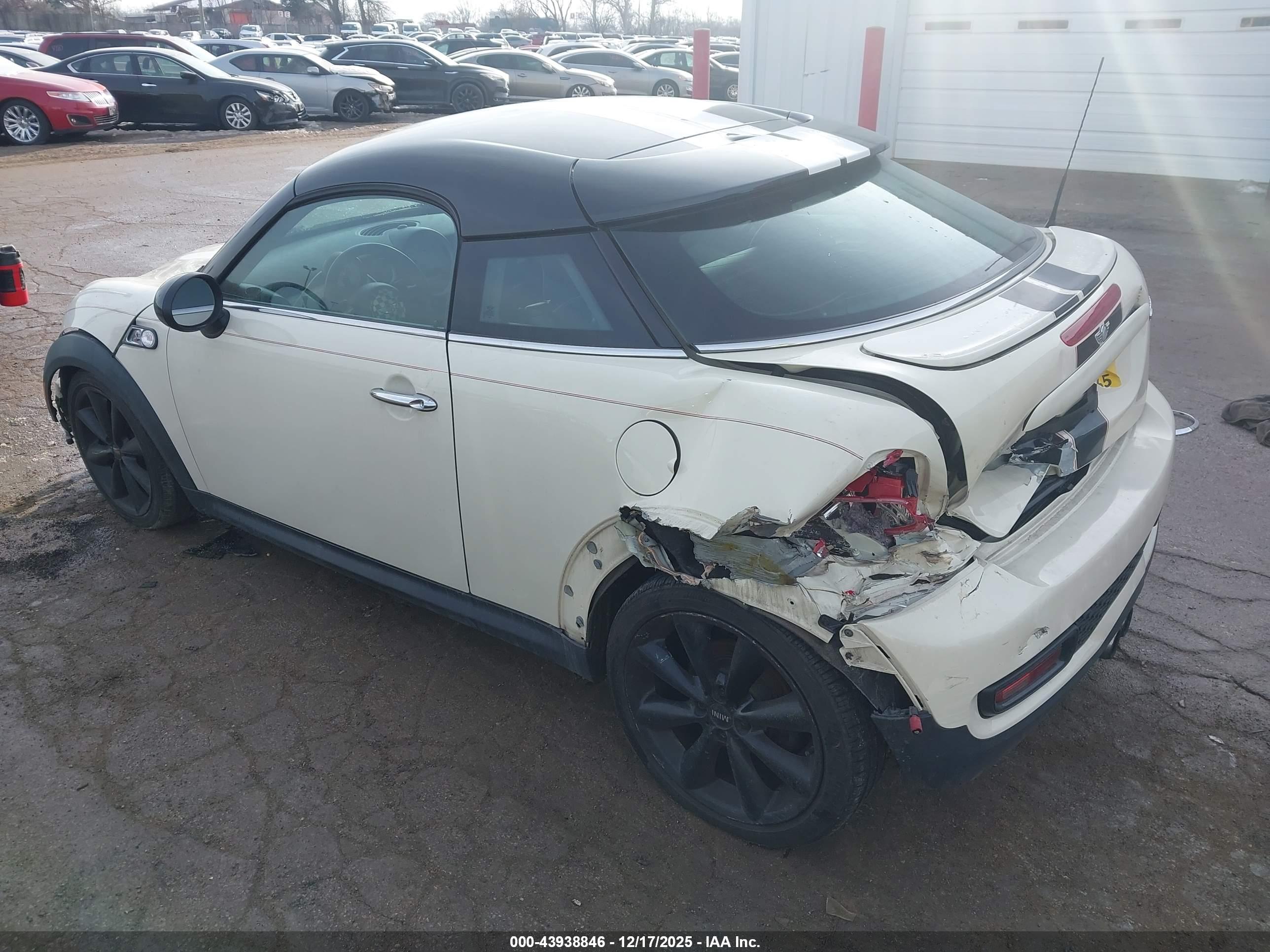 MINI COUPE image 3