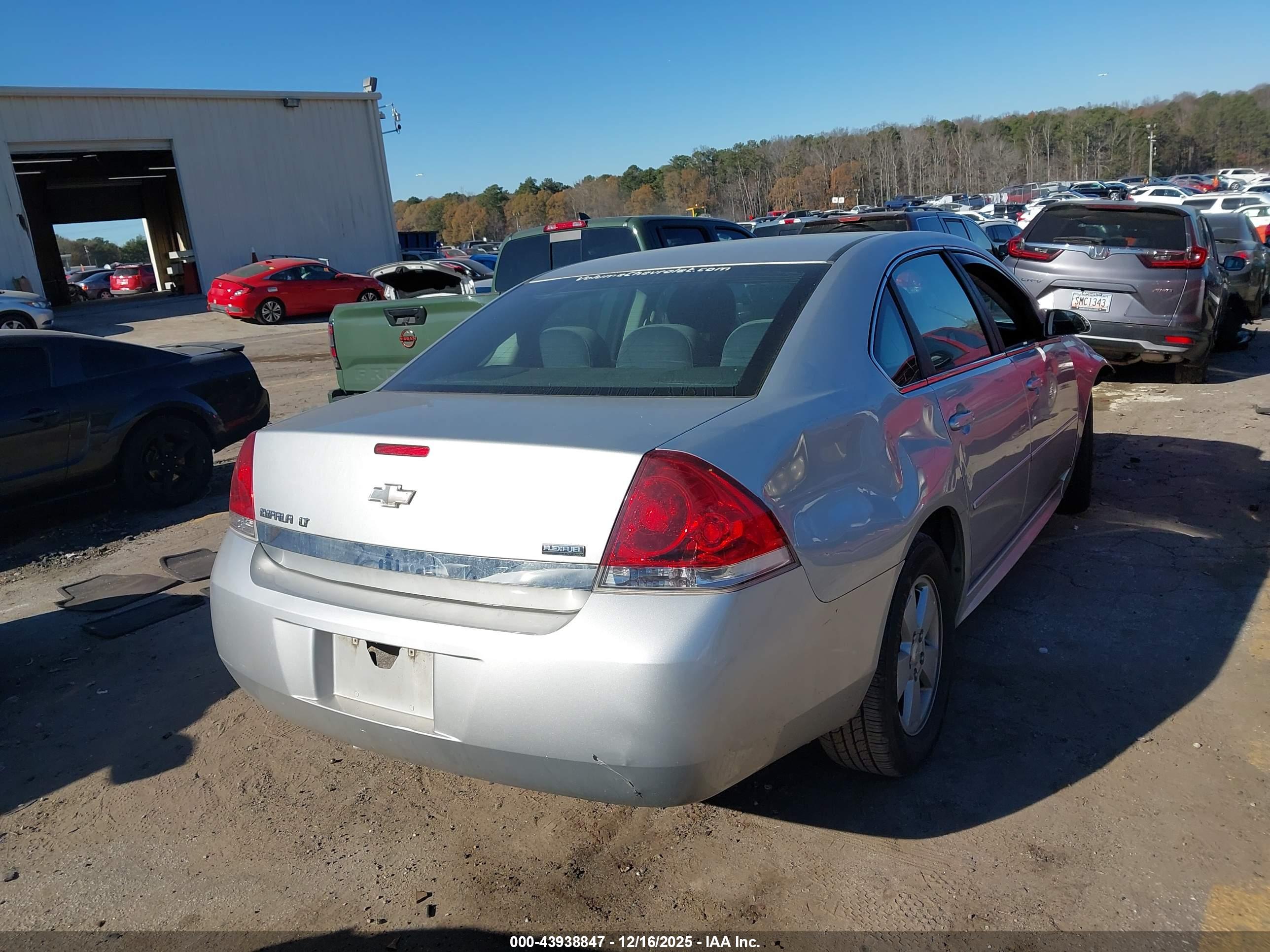 CHEVROLET IMPALA image 4