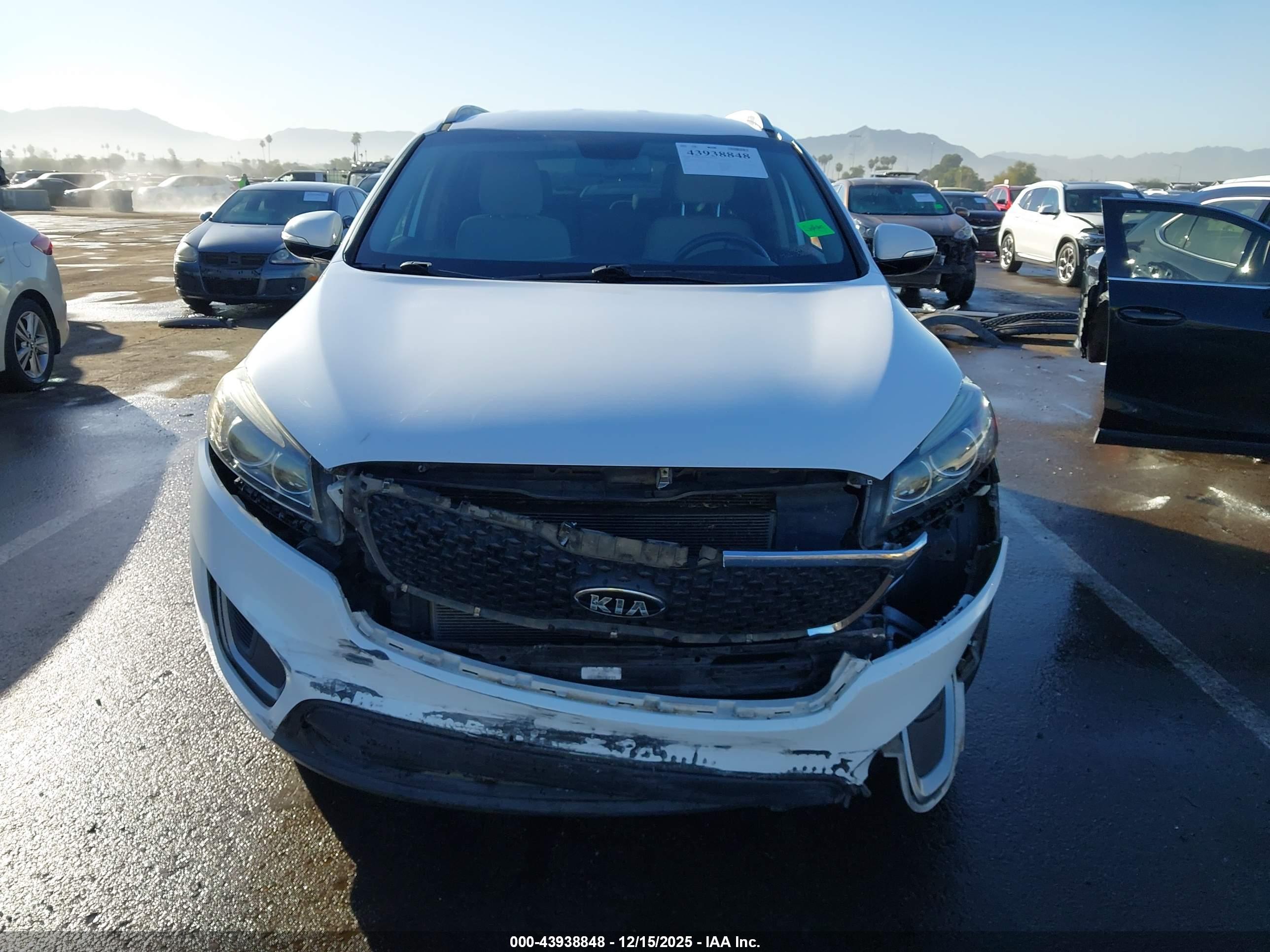 KIA SORENTO image 6