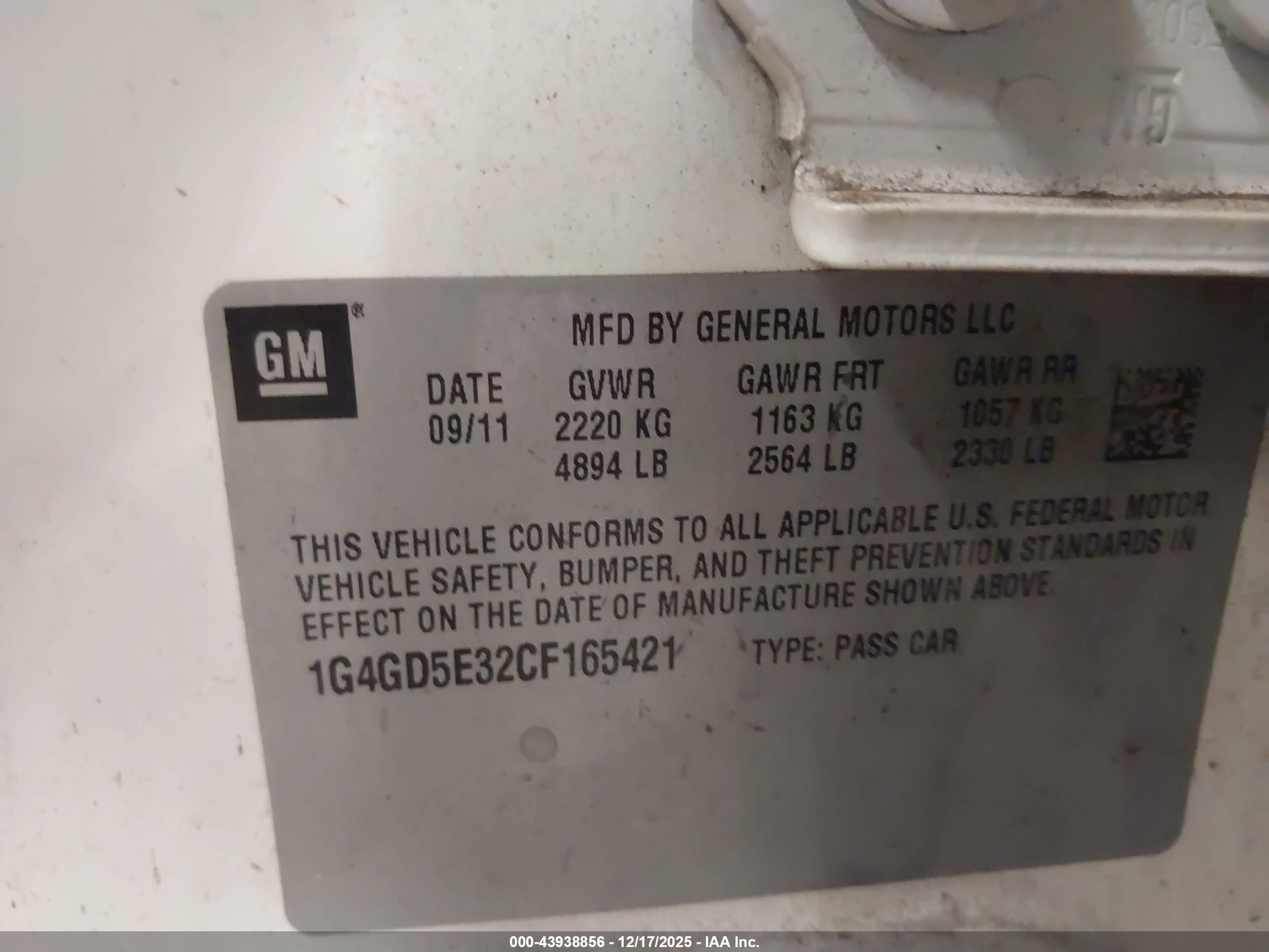 BUICK LACROSSE image 9