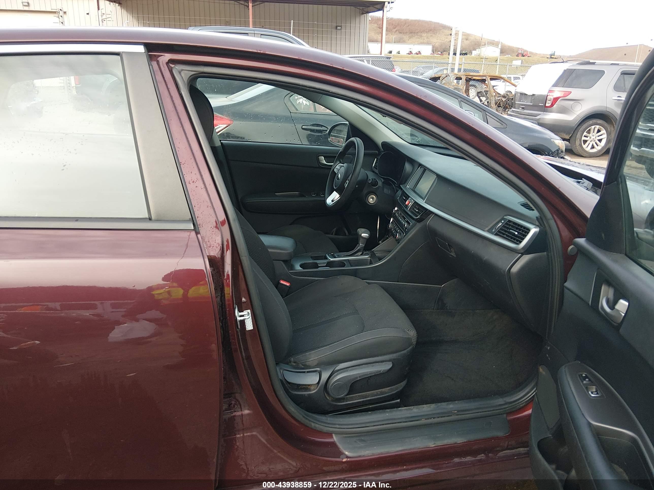 KIA OPTIMA image 5