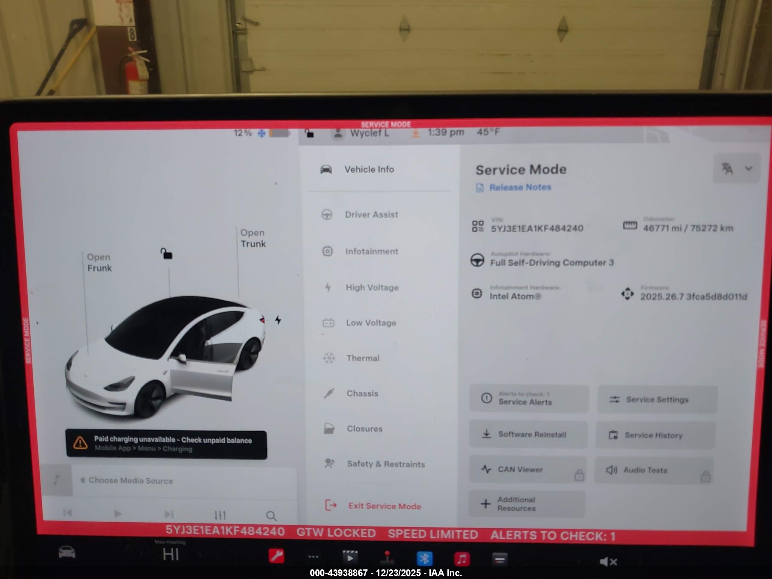 TESLA MODEL image 7