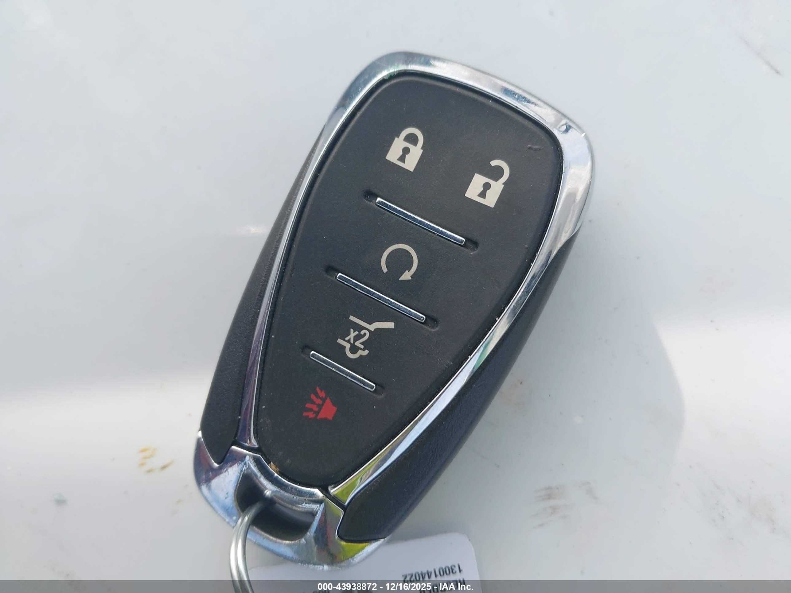 CHEVROLET EQUINOX image 11