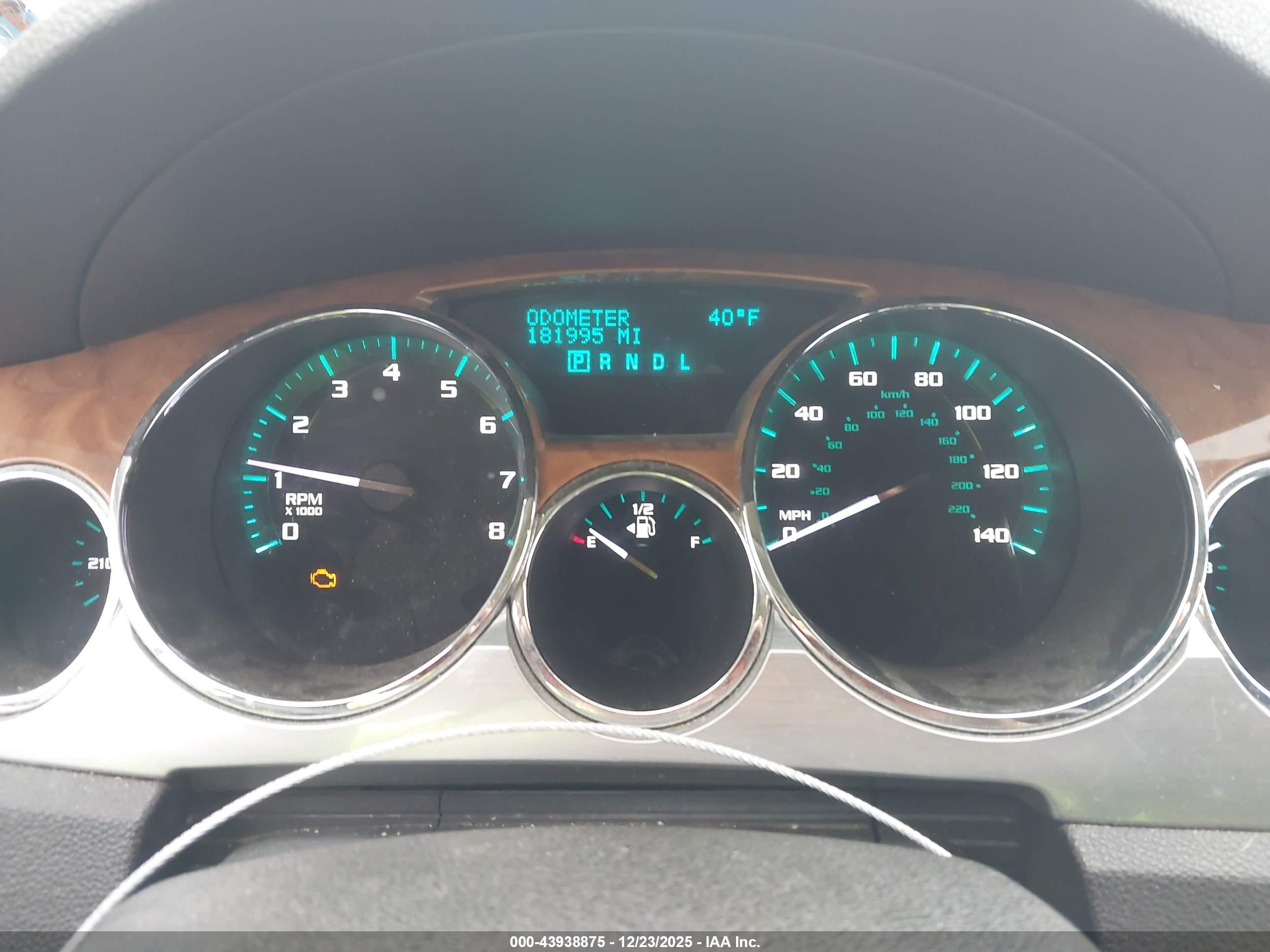 BUICK ENCLAVE image 7