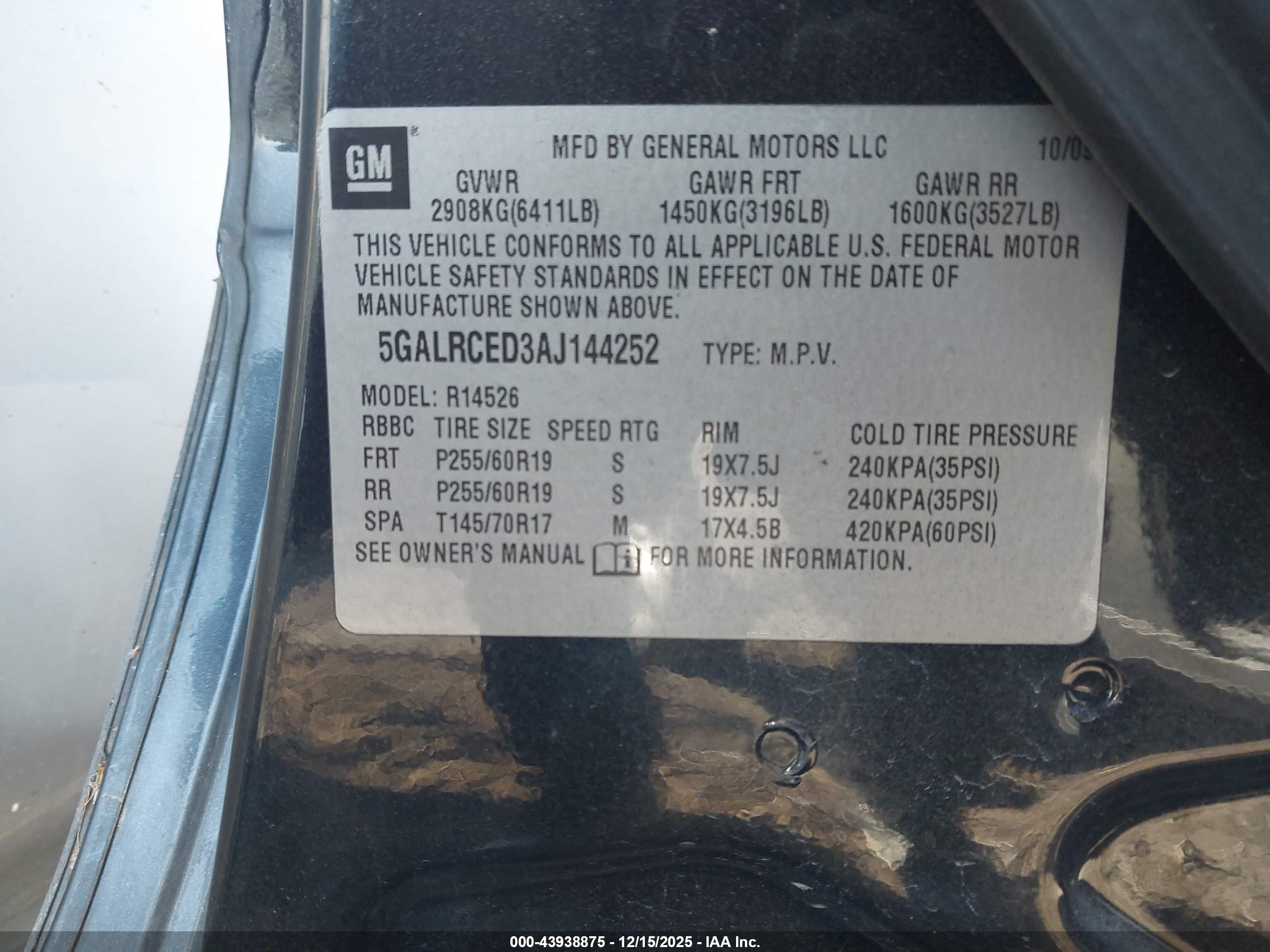 BUICK ENCLAVE image 9
