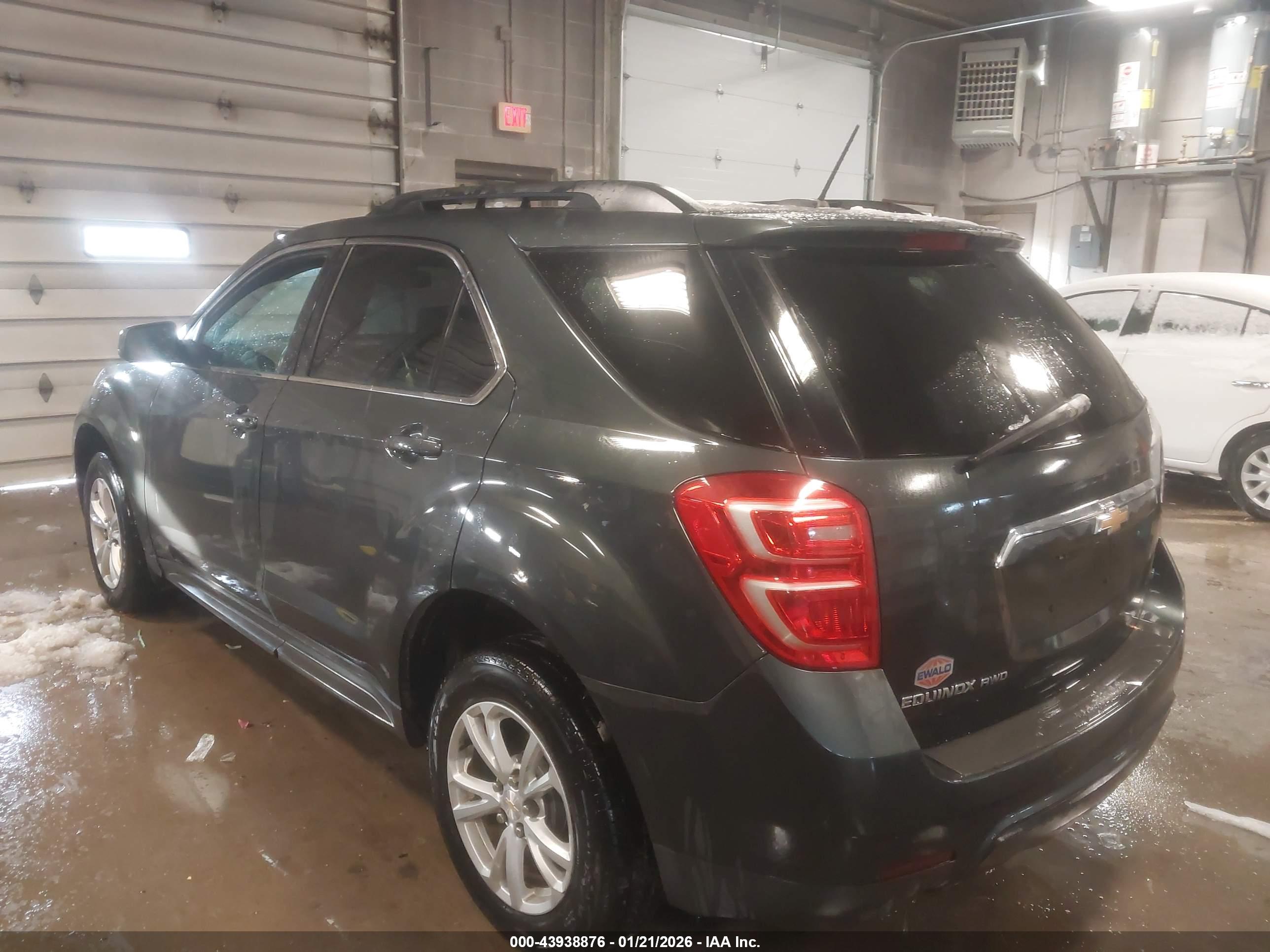 CHEVROLET EQUINOX image 3