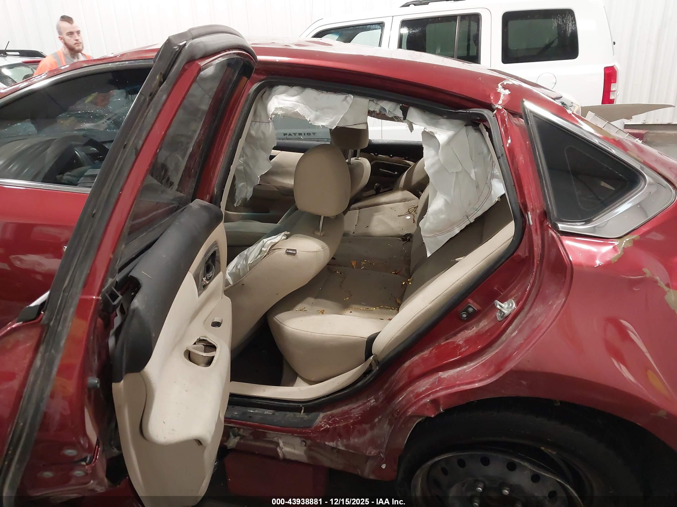 NISSAN ALTIMA image 8