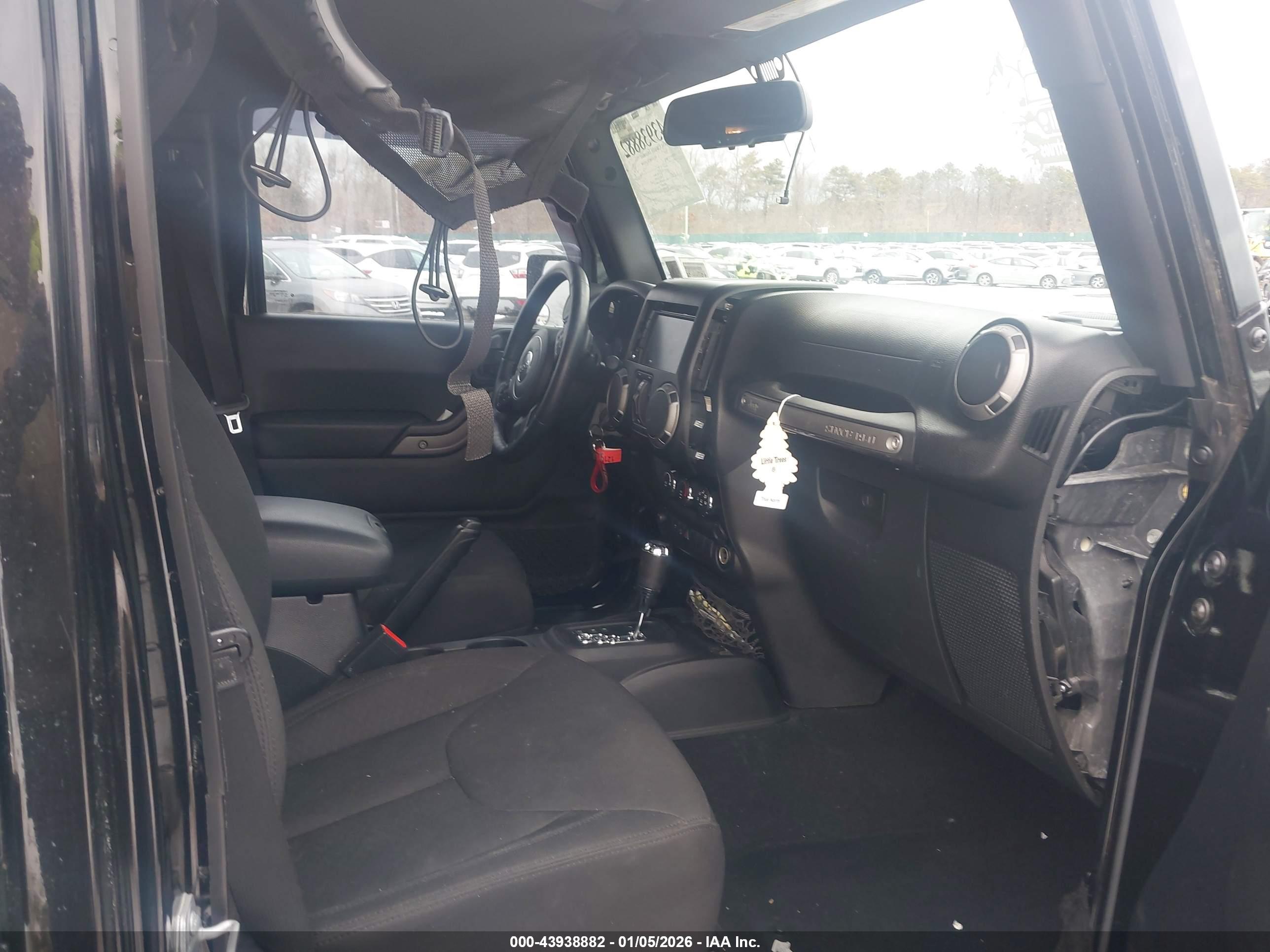 JEEP WRANGLER image 5