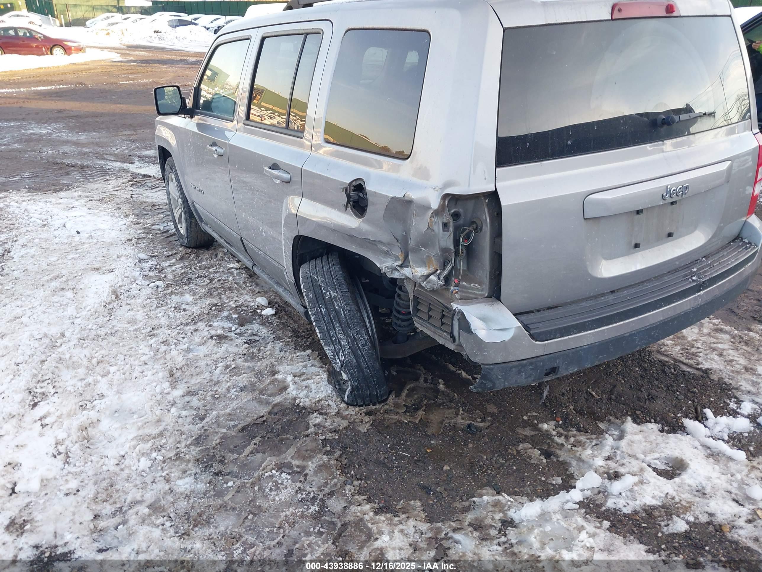JEEP PATRIOT image 6