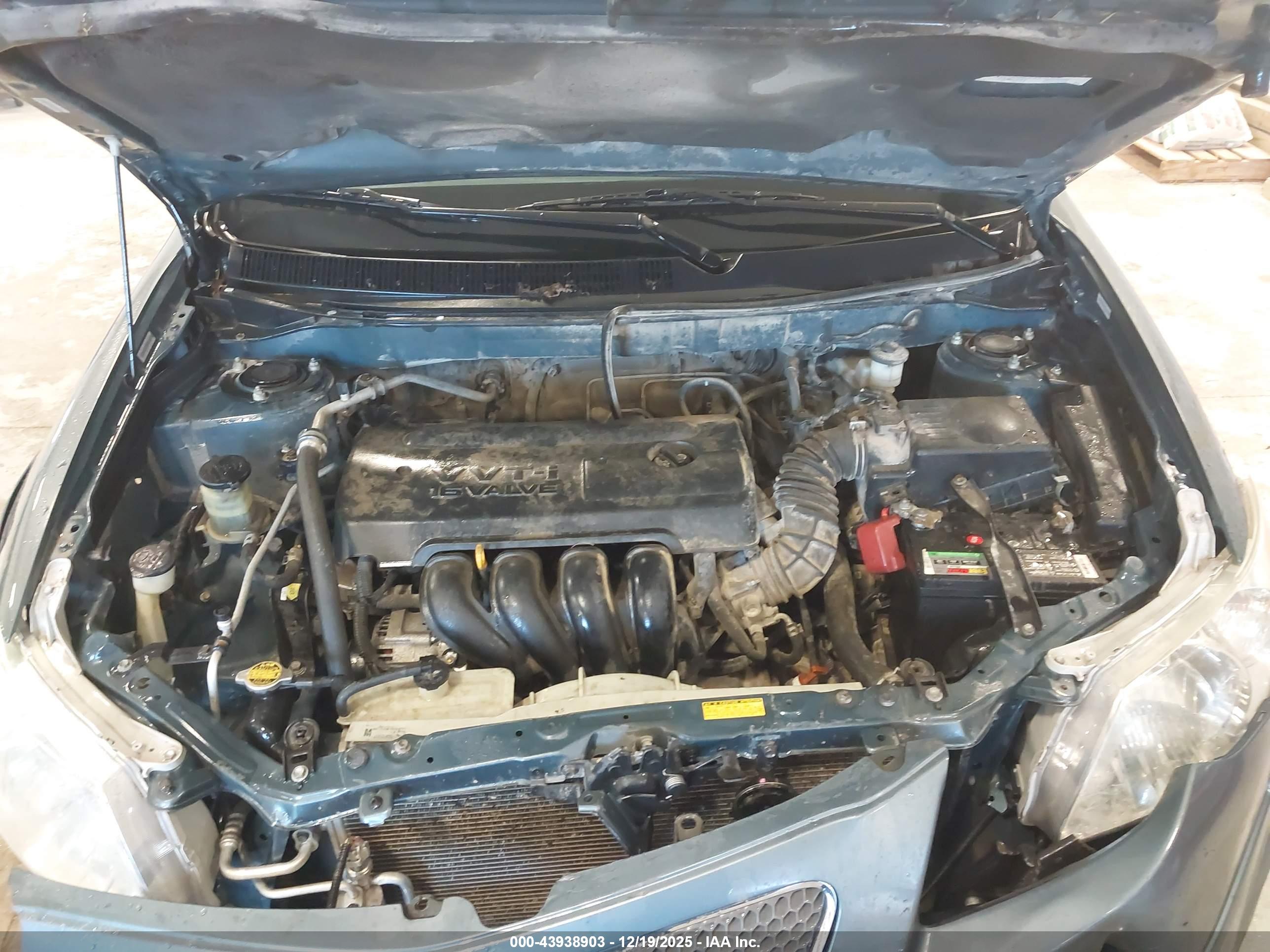 PONTIAC VIBE image 10