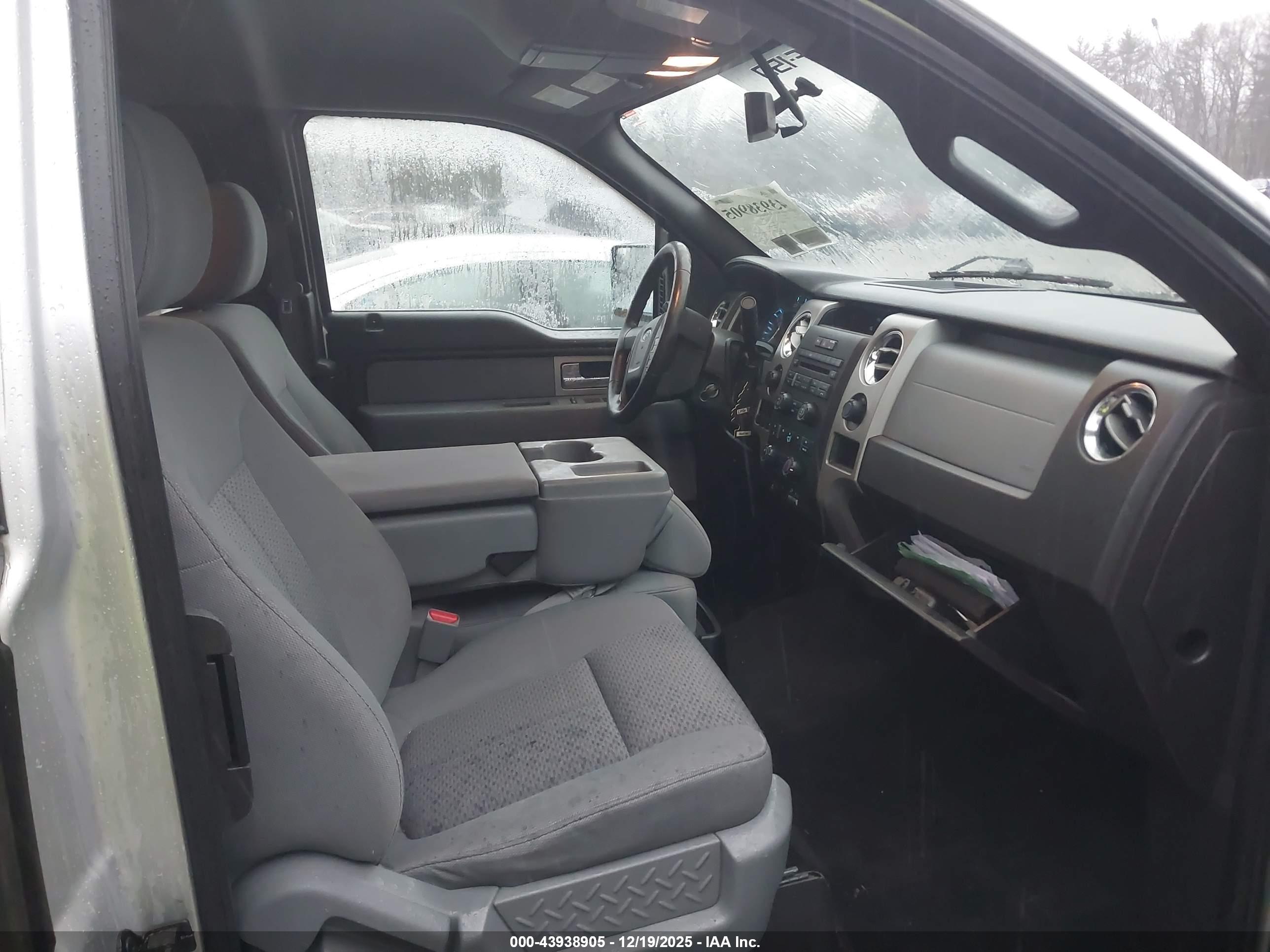 FORD F-150 image 5