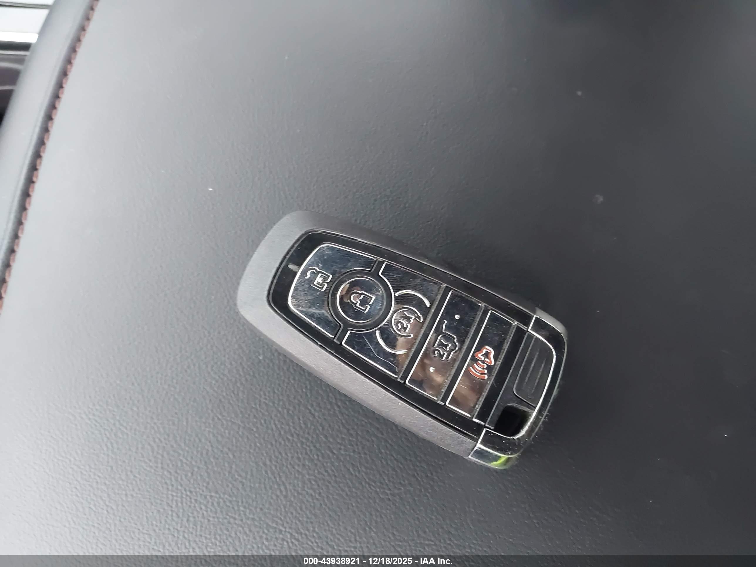 LINCOLN AVIATOR image 11