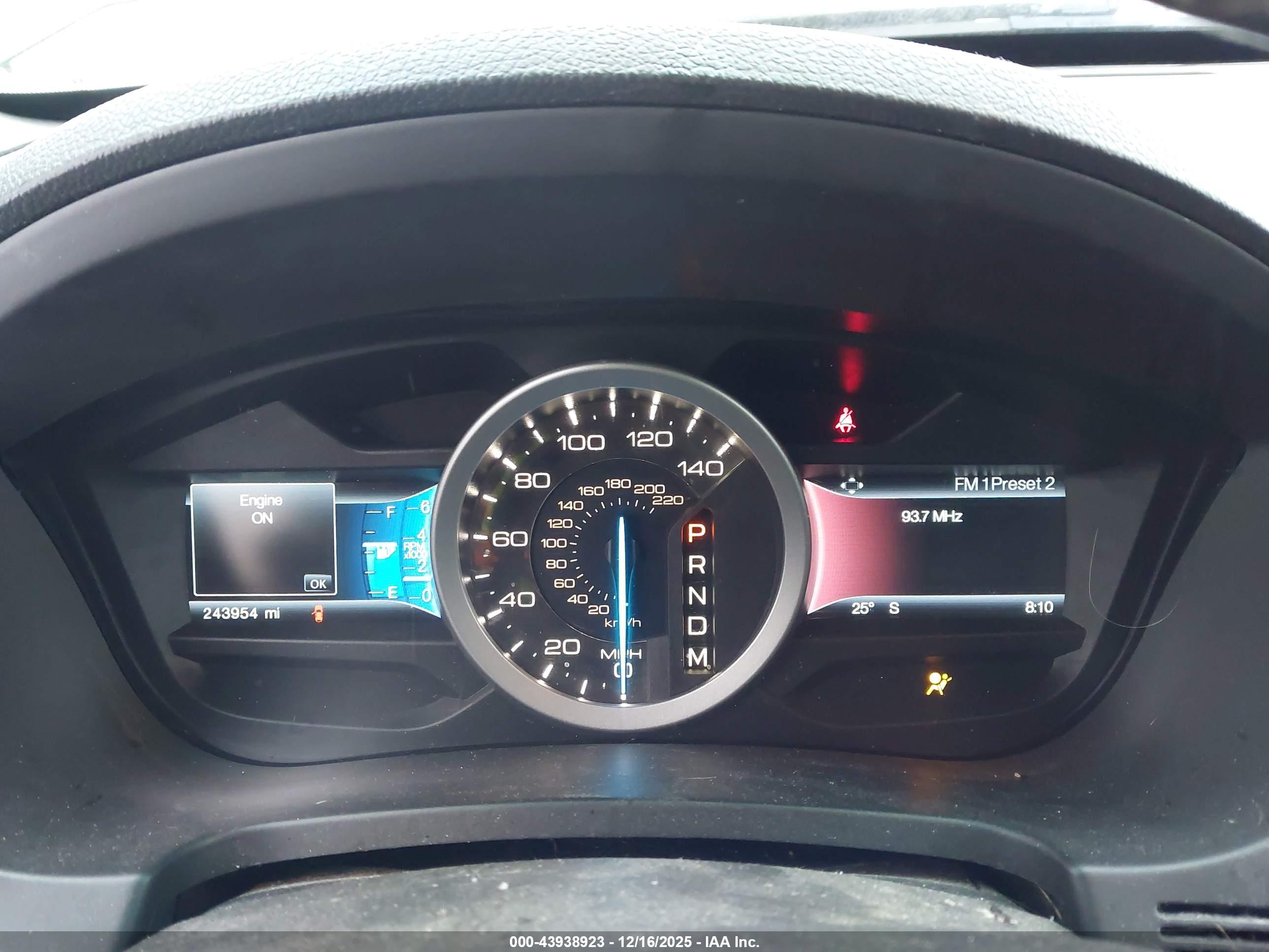 FORD EXPLORER image 7