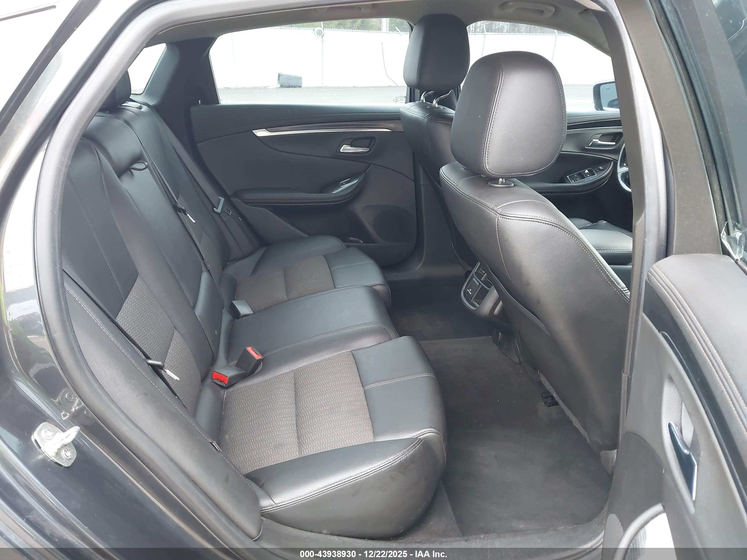 CHEVROLET IMPALA image 8