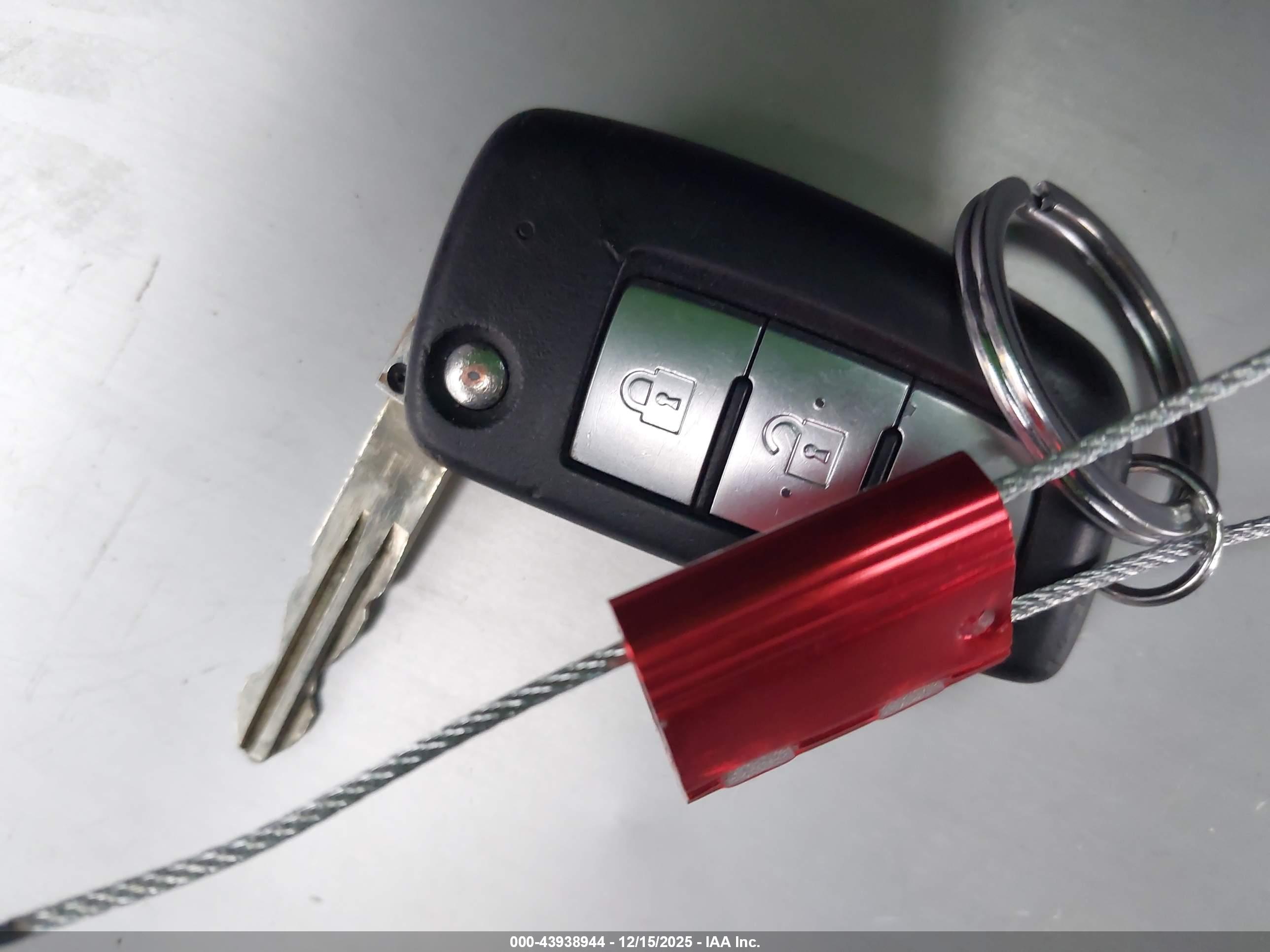 NISSAN ROGUE image 11