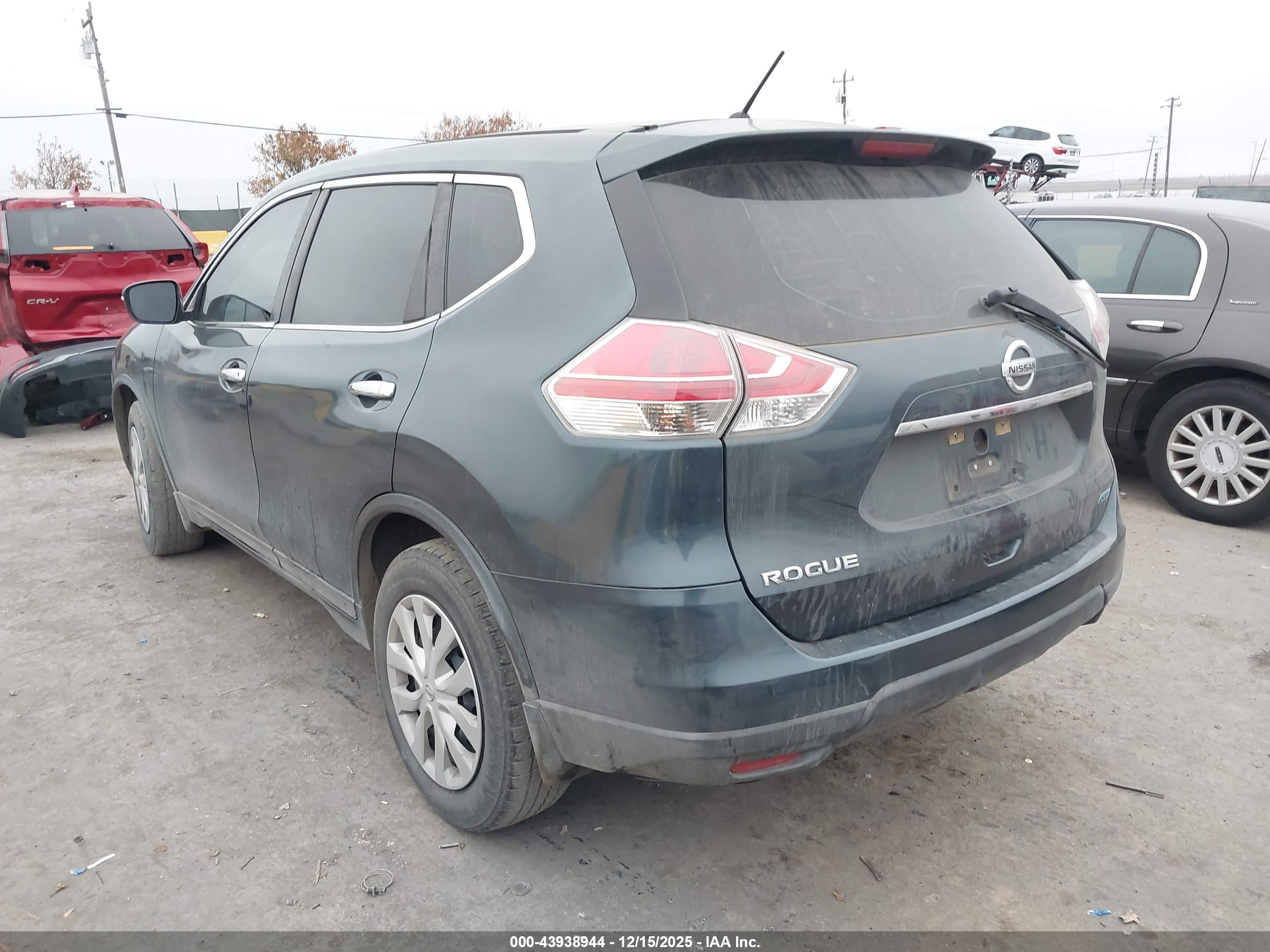 NISSAN ROGUE image 3