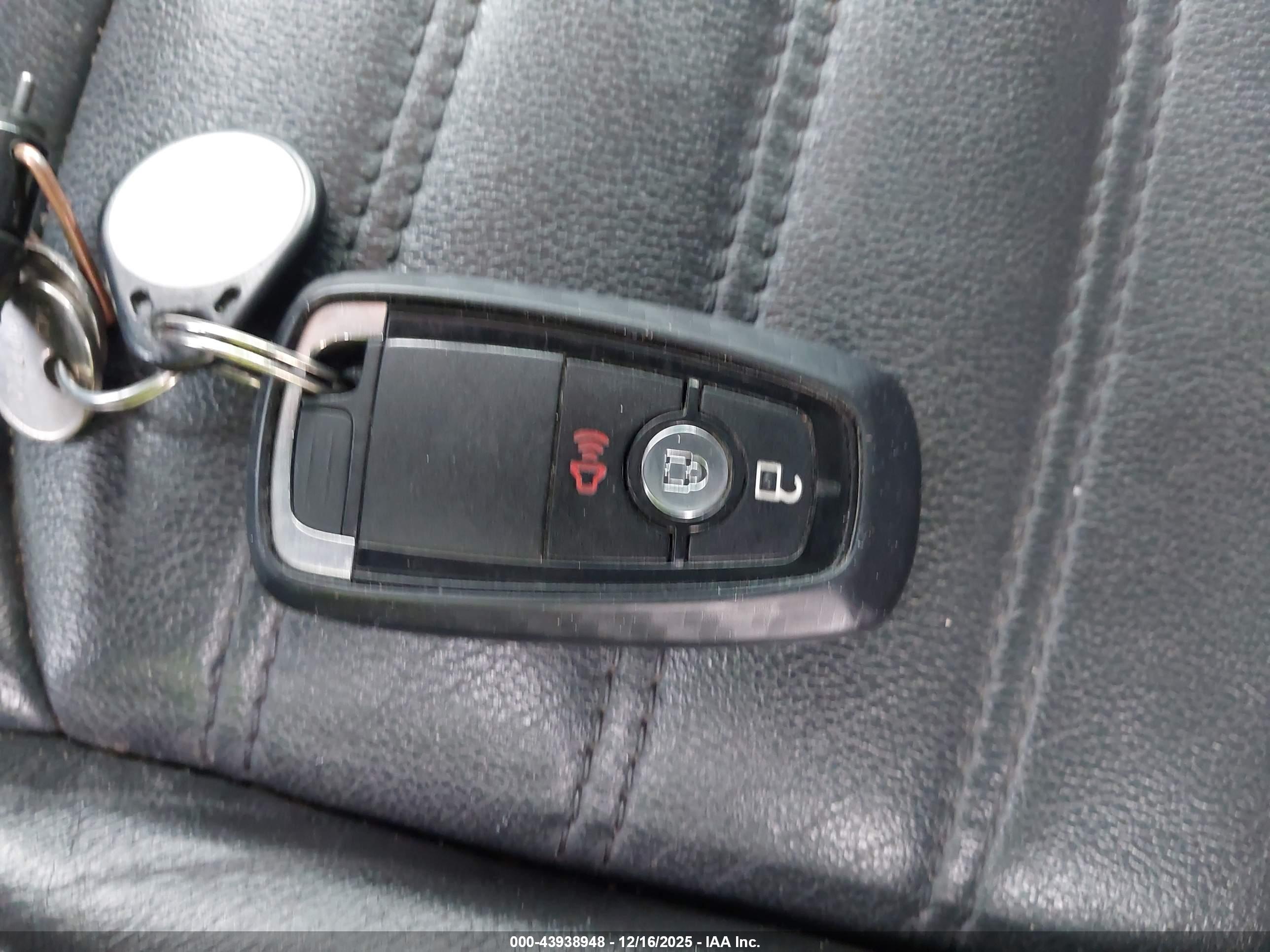 FORD EDGE image 11
