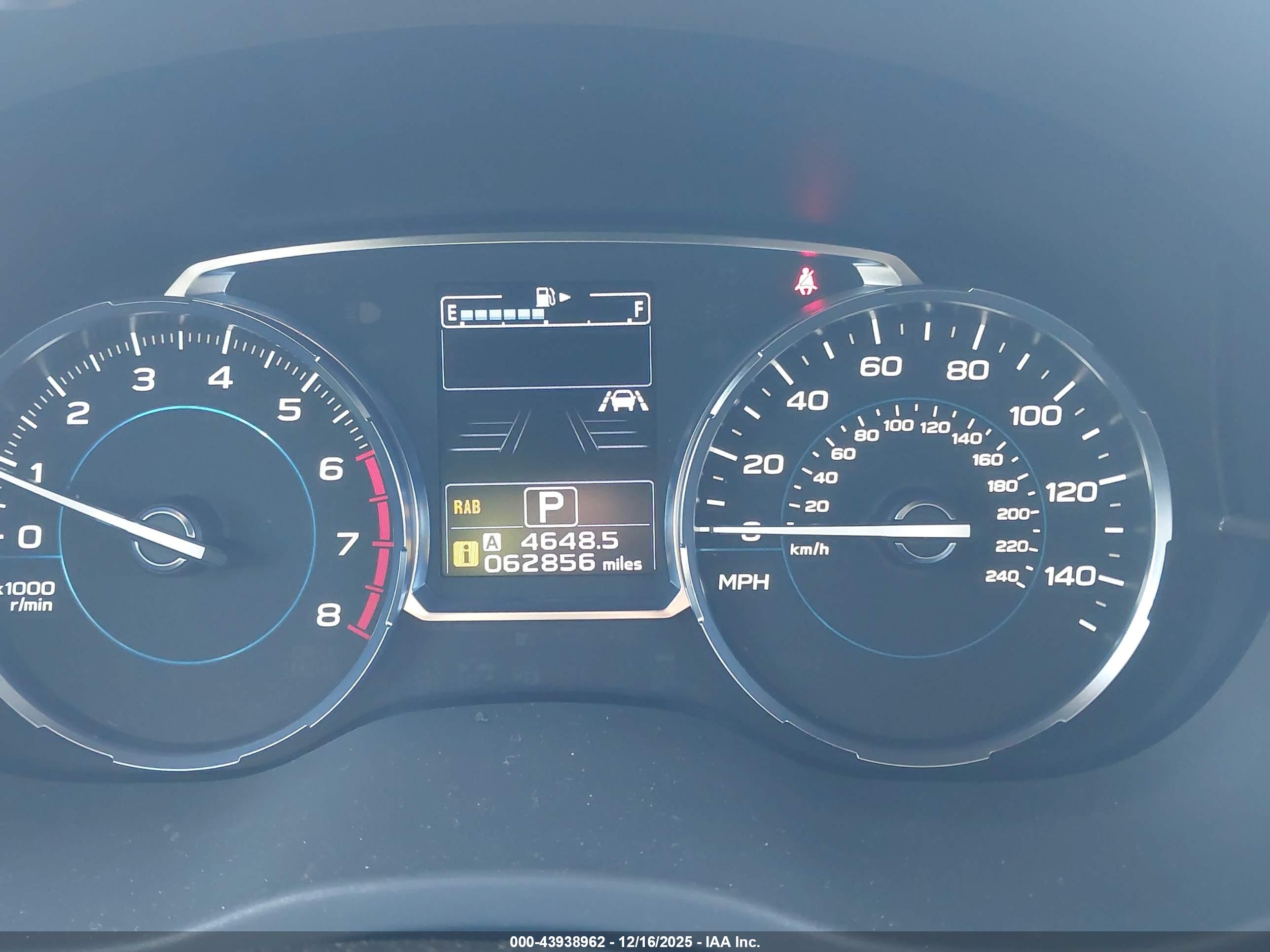 SUBARU FORESTER image 7