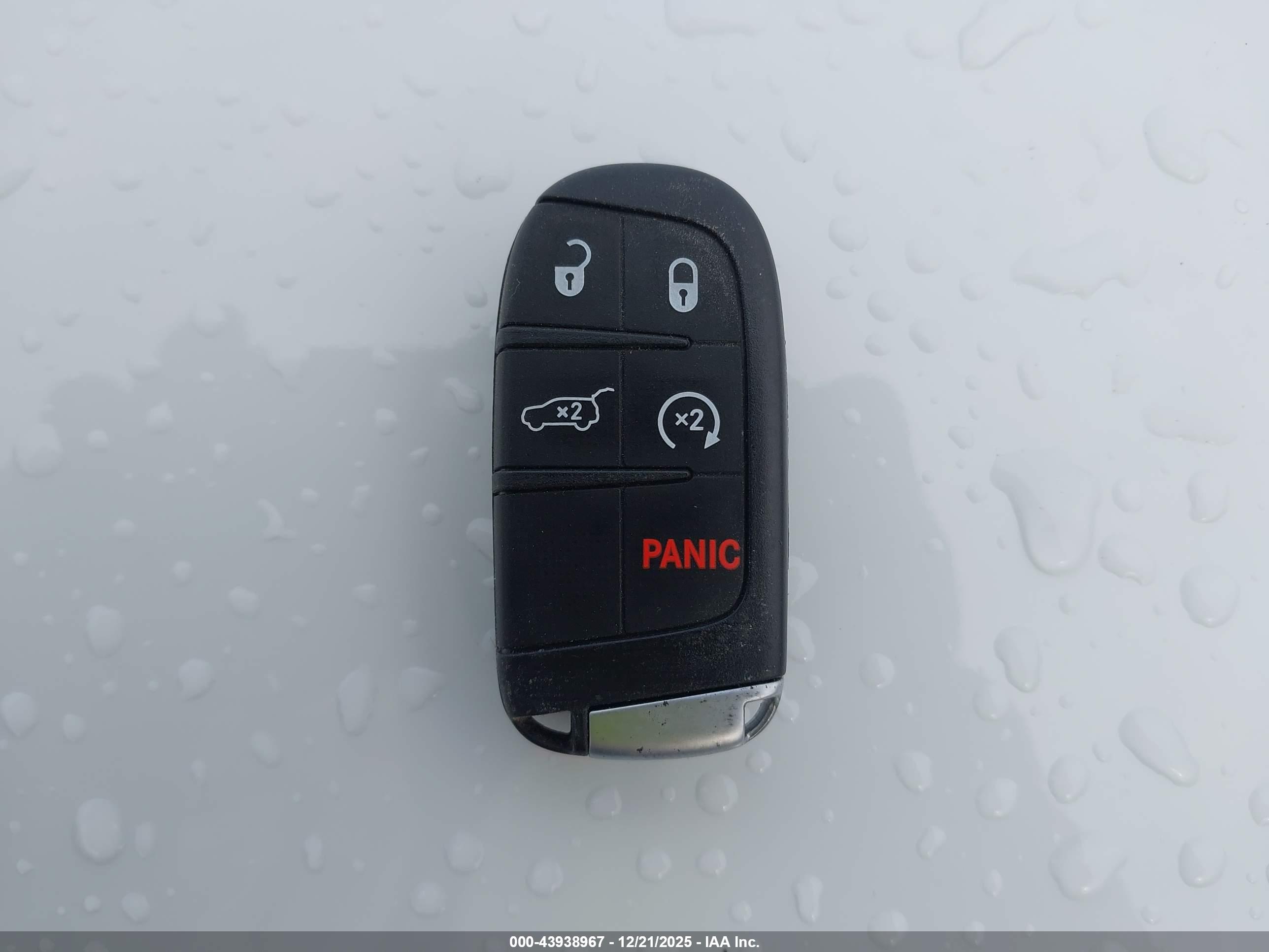 JEEP GRAND image 11