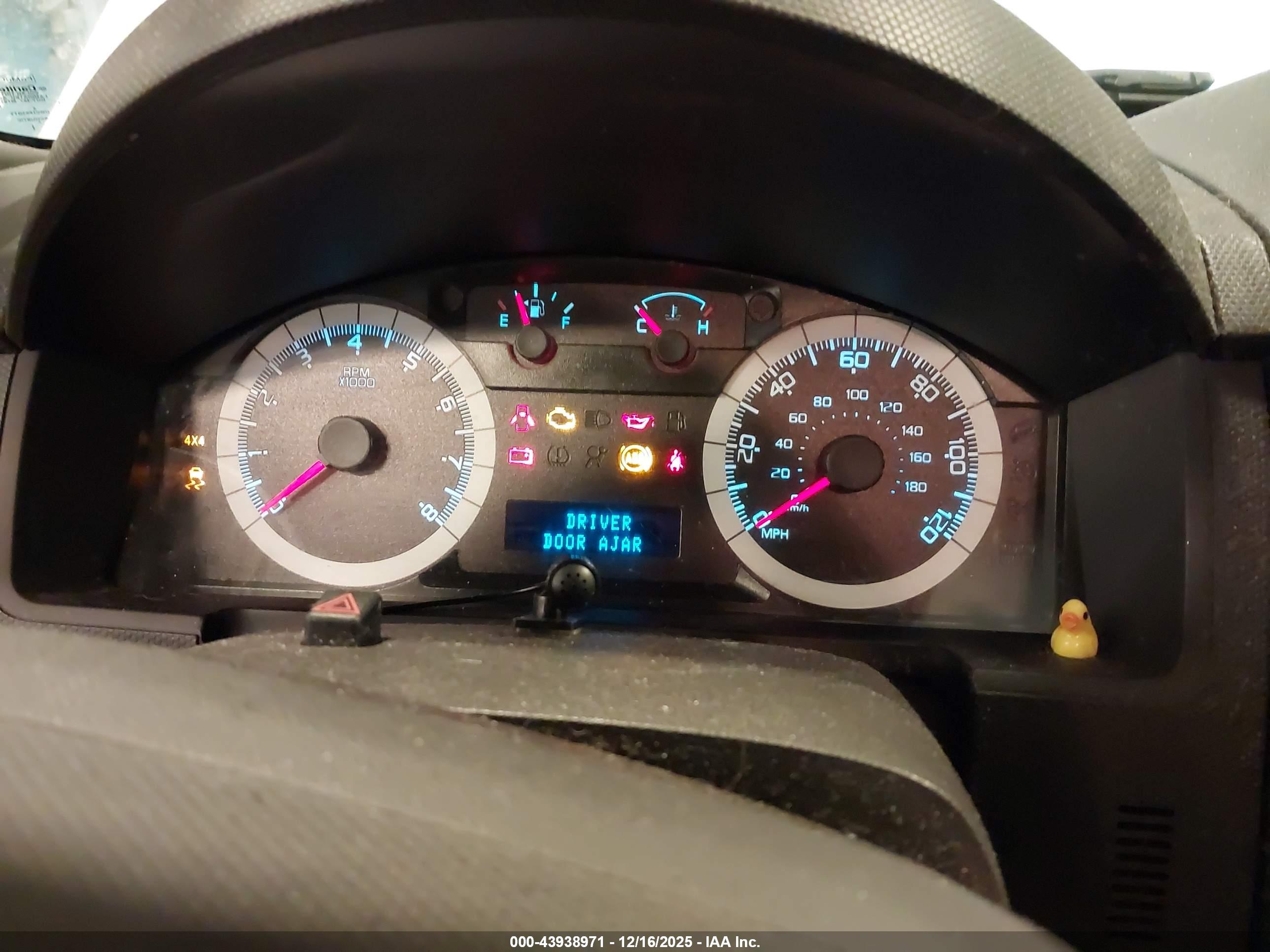 FORD ESCAPE image 7