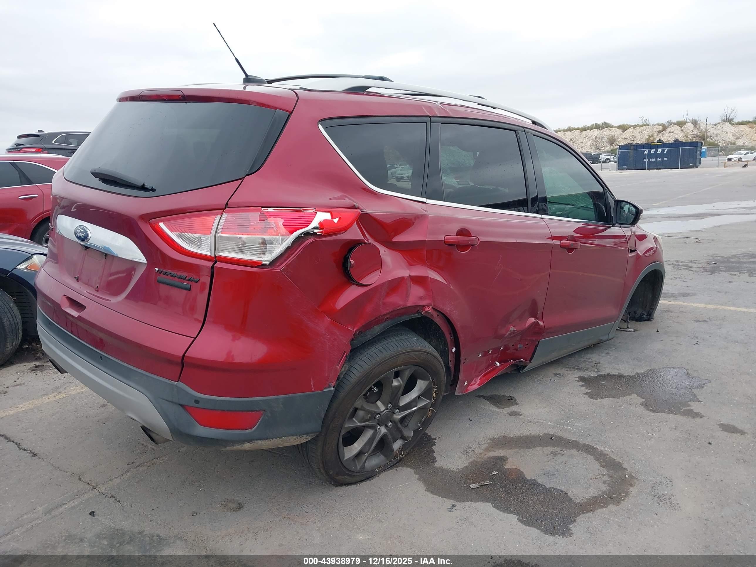 FORD ESCAPE image 4